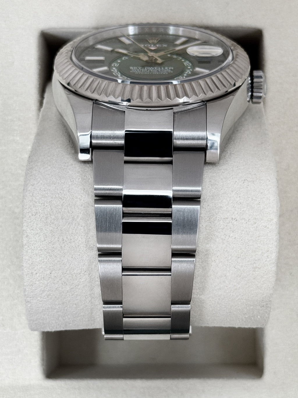 2025 Rolex Sky-Dweller 42mm 336934 Oyster Green Dial
