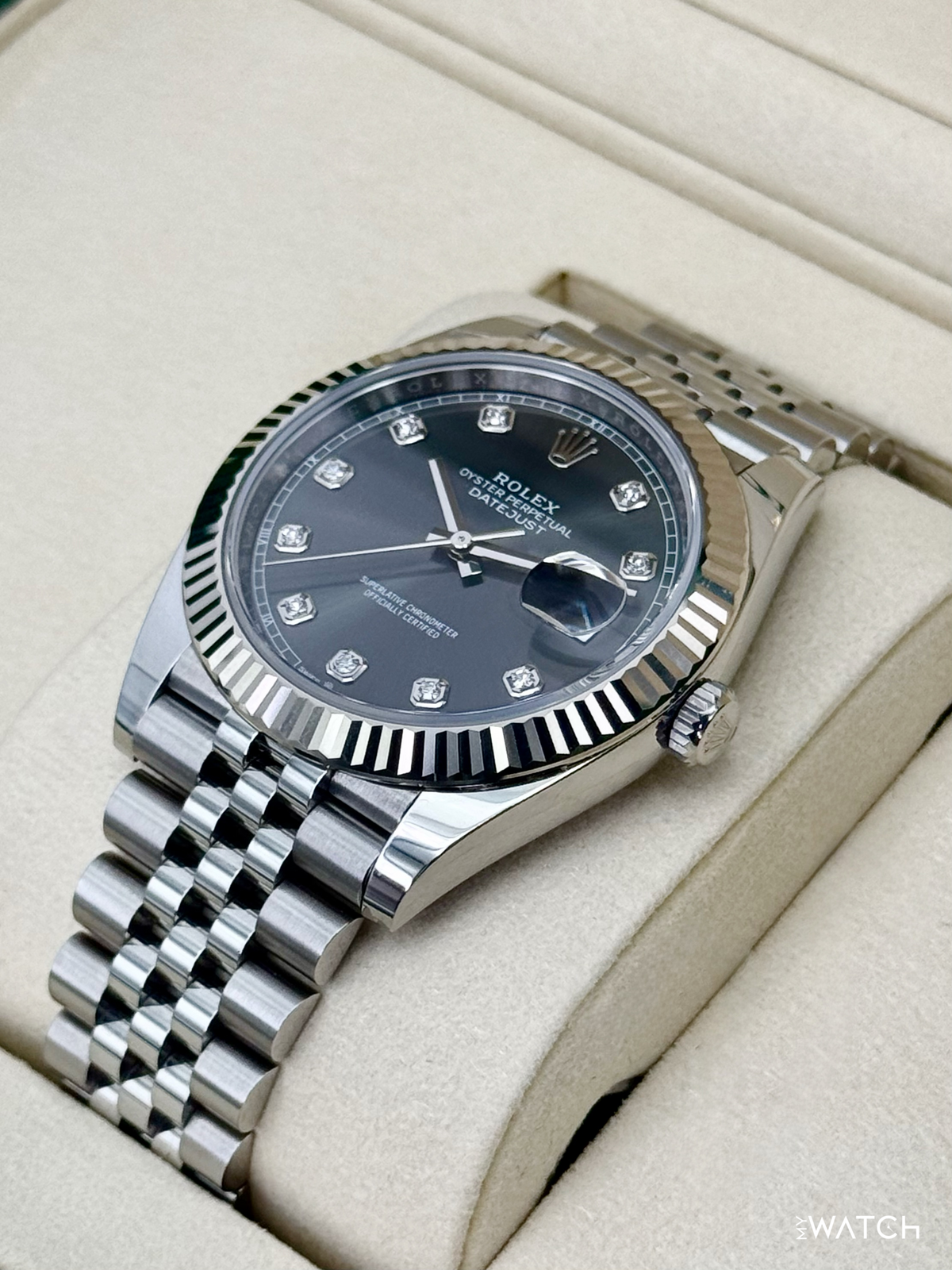 2025 Rolex Datejust 41mm 126334 Stainless Steel Jubilee Rhodium Diamond Dial