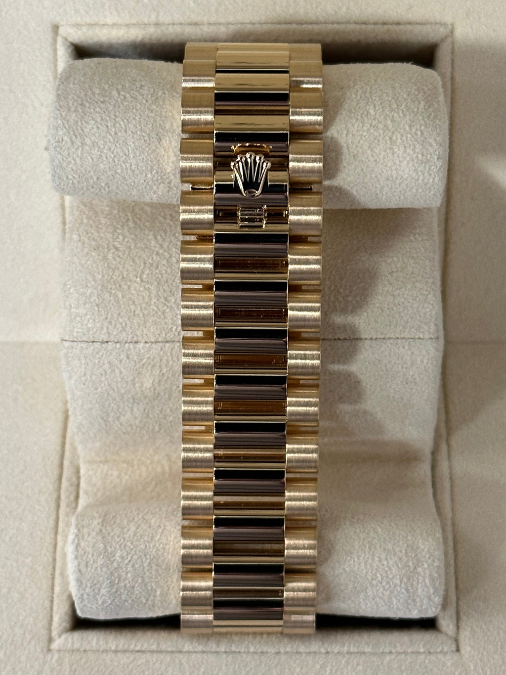 2016 Rolex Day-Date 40mm 228238 Presidential Champagne Dial