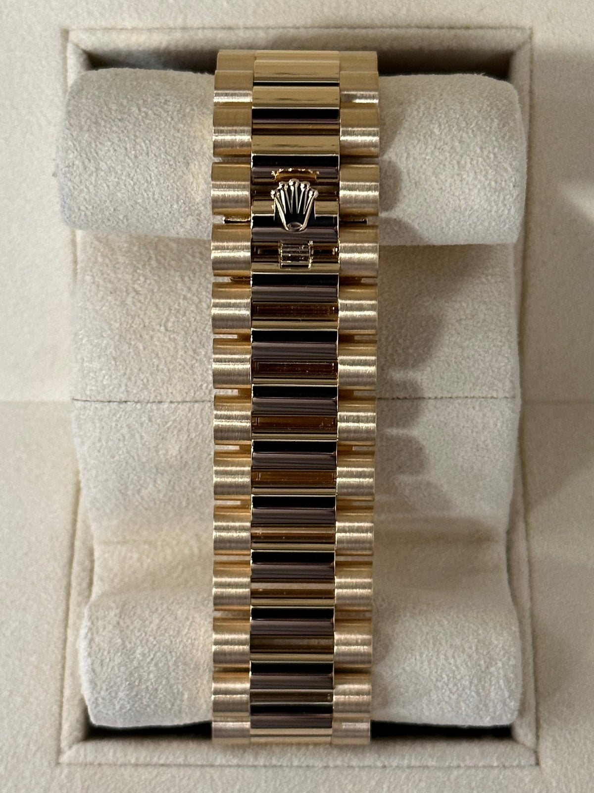 2016 Rolex Day-Date 40mm 228238 Presidential Champagne Dial