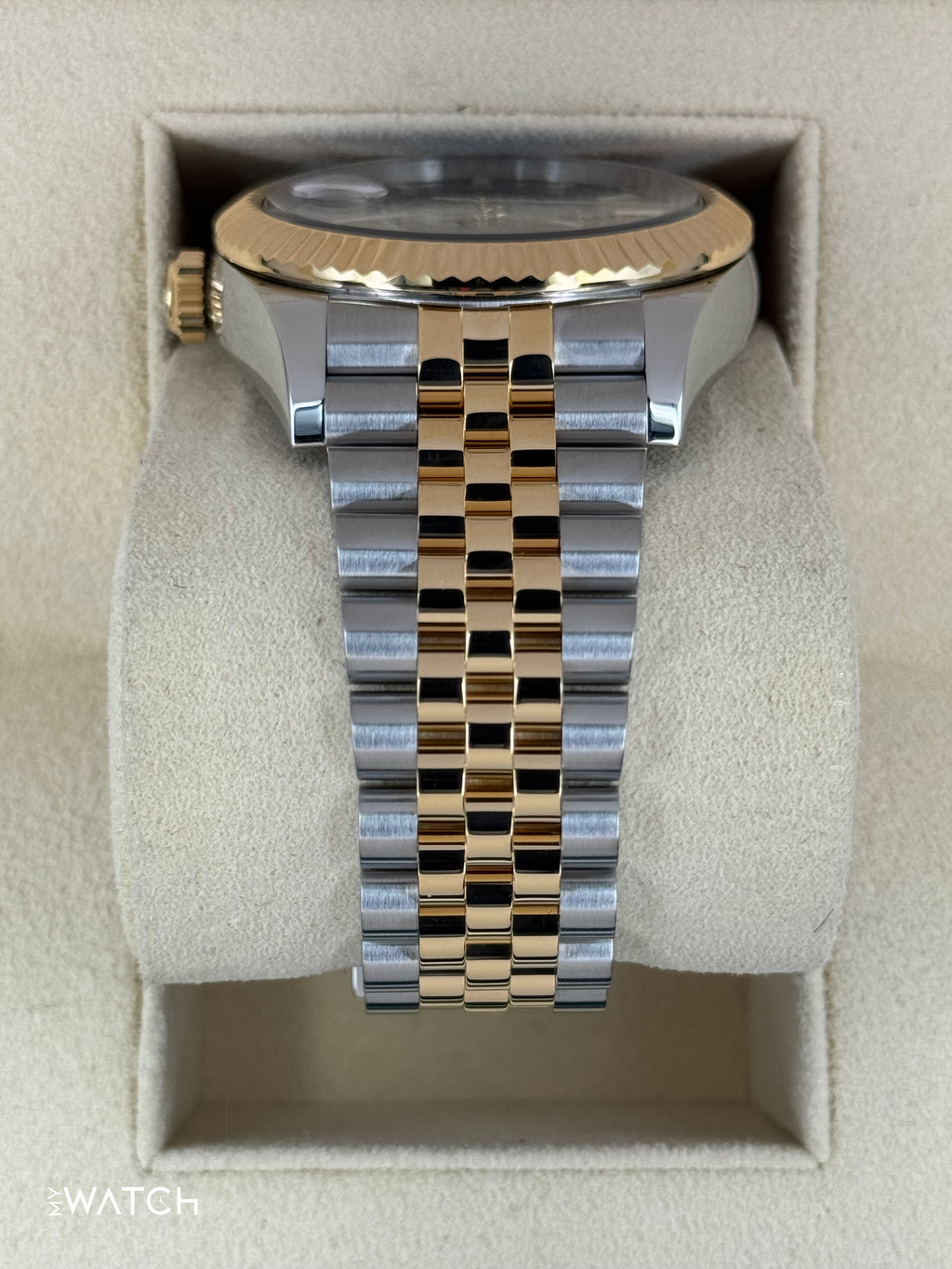 2022 Rolex Sky-Dweller 42mm 326933 Two-Tone Jubilee Black Dial
