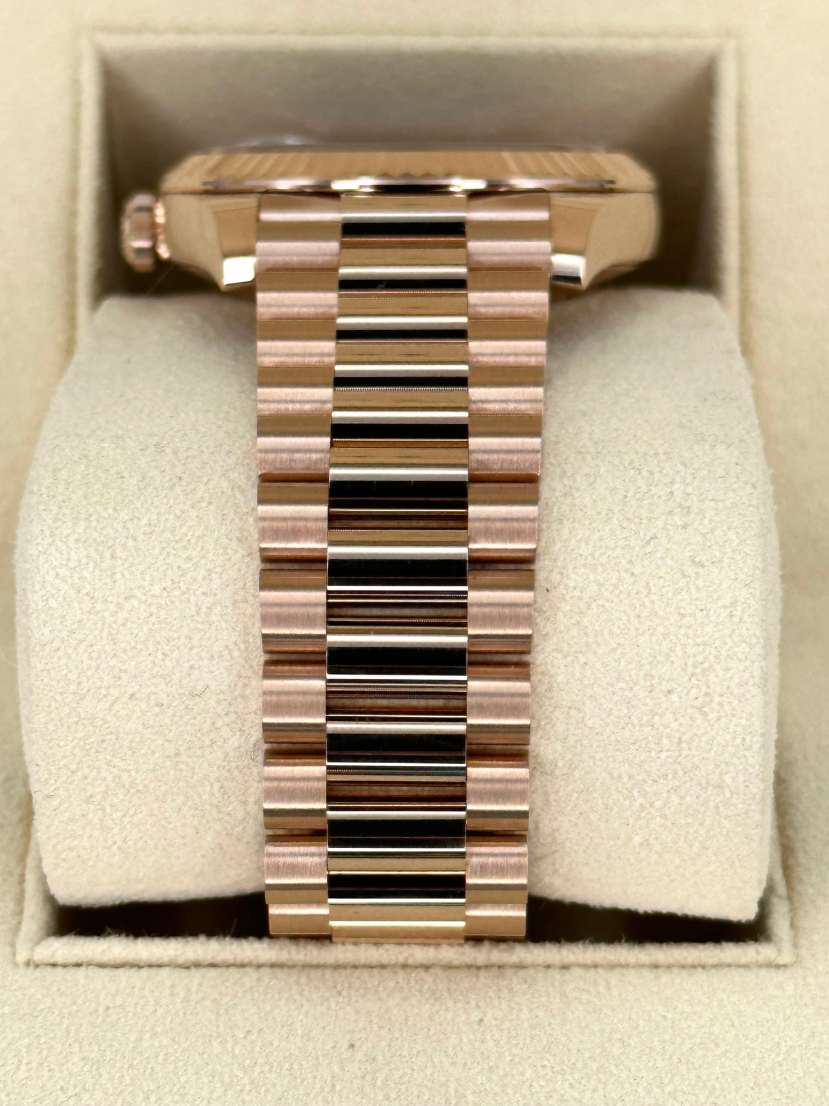NEW 2024 Rolex Day-Date 40mm 228235 Presidential Rose Gold Olive Dial