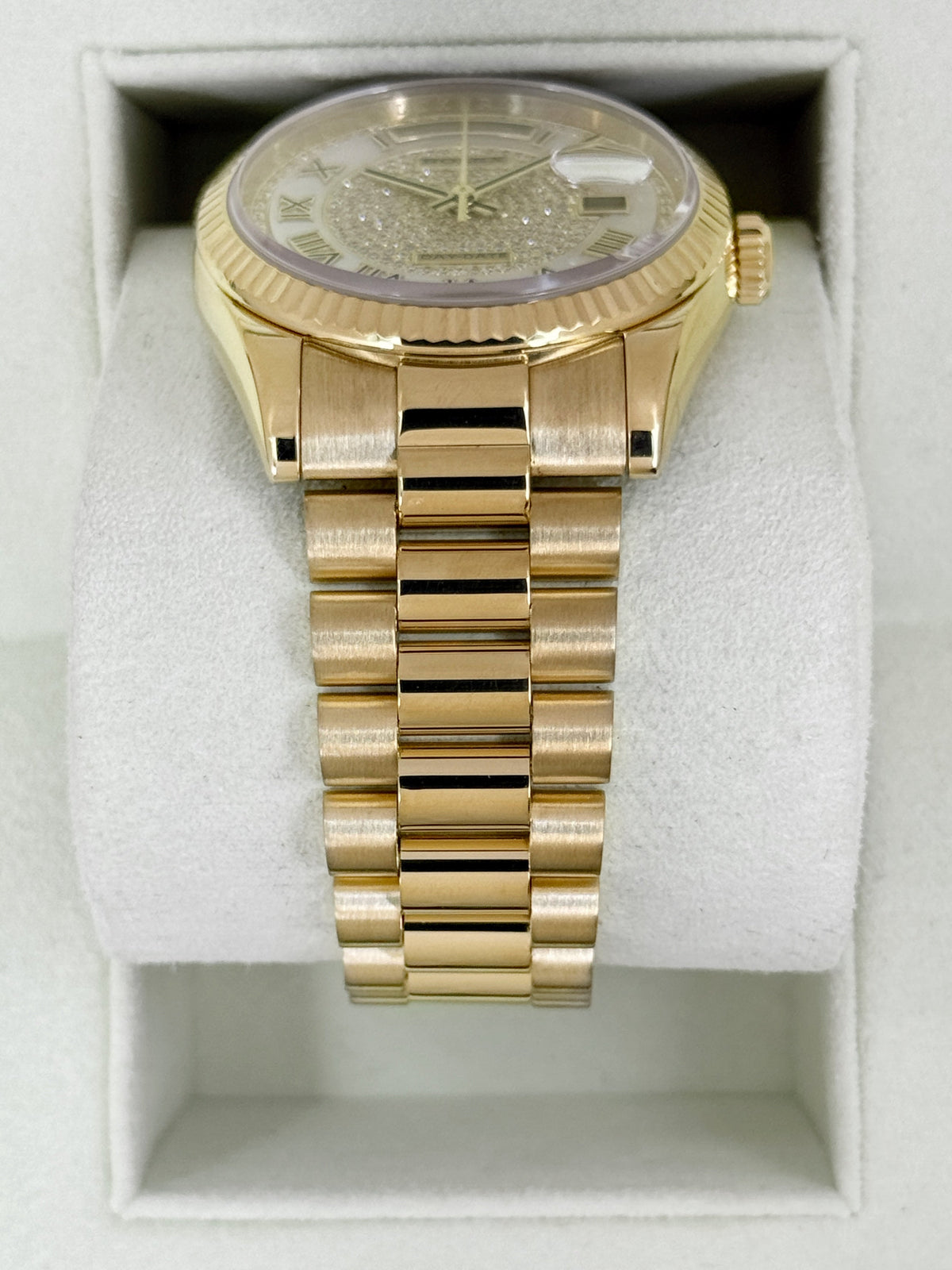 2013 Rolex Day-Date 36mm 118238 Presidential Diamond Pave Mother of Pearl Dial