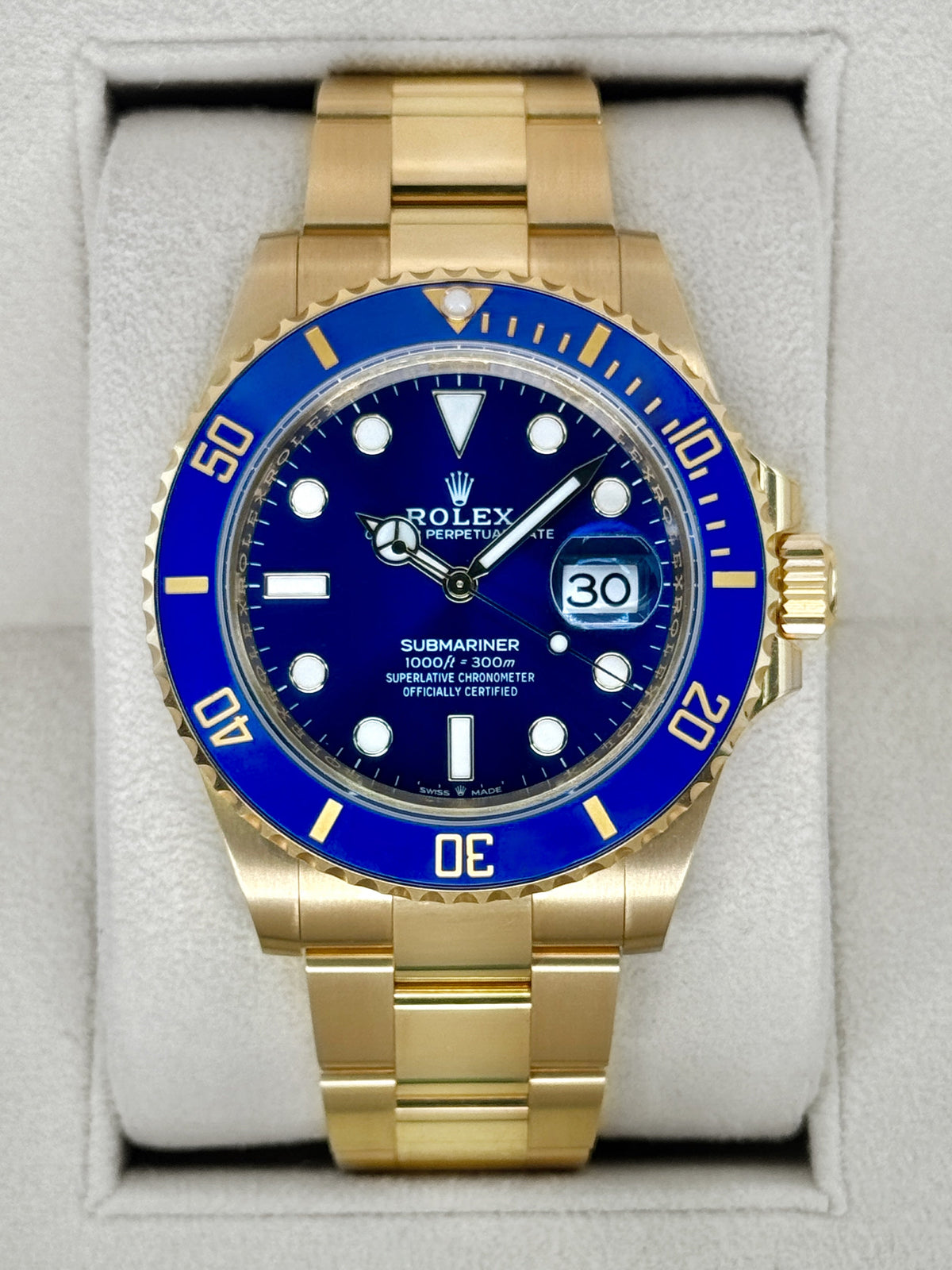 2025 Rolex Submariner "Bluesy" 41mm 126618LB Yellow Gold Blue Dial