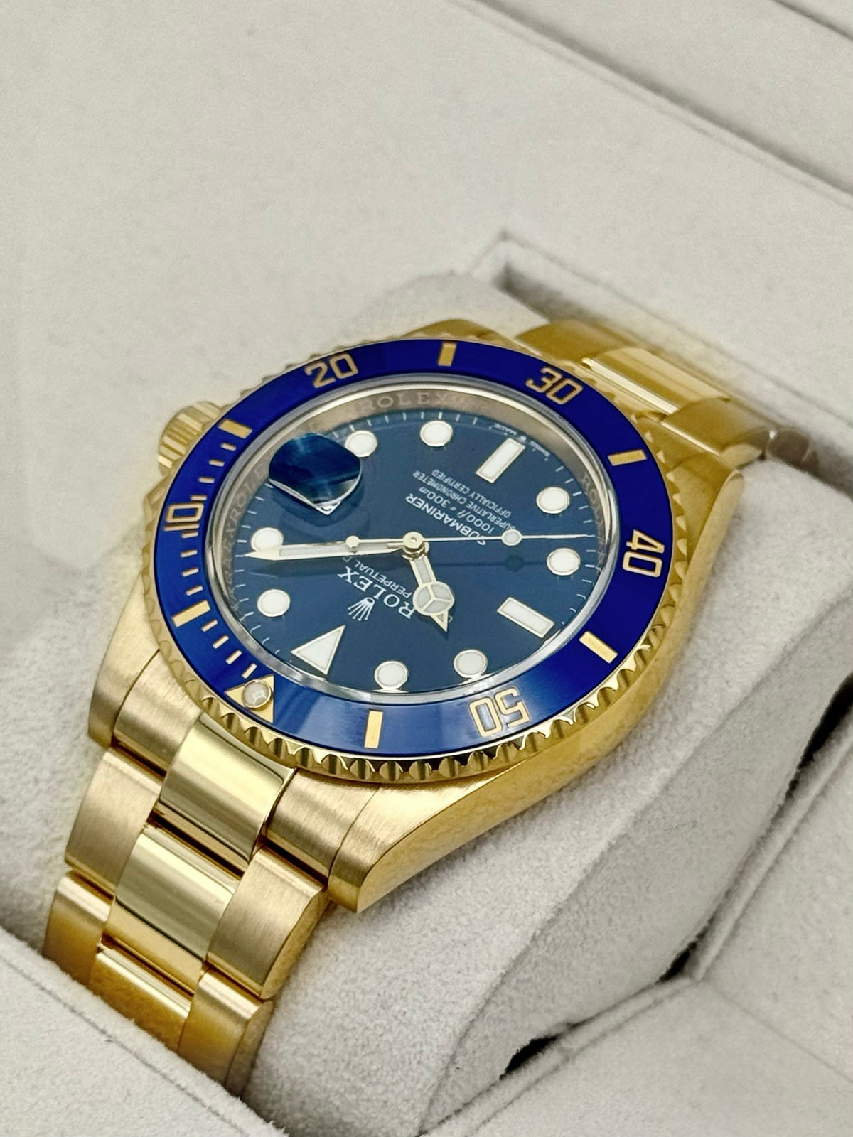 2022 Rolex Submariner "Bluesy" 41mm 126618LB Yellow Gold Blue Dial