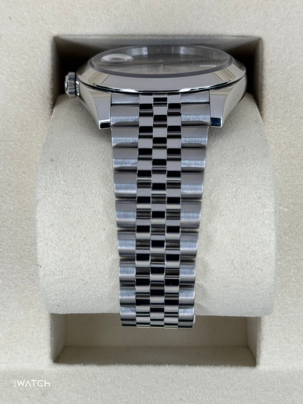 NEW 2026 Rolex Datejust 41mm 126300 Jubilee Wimbledon Dial
