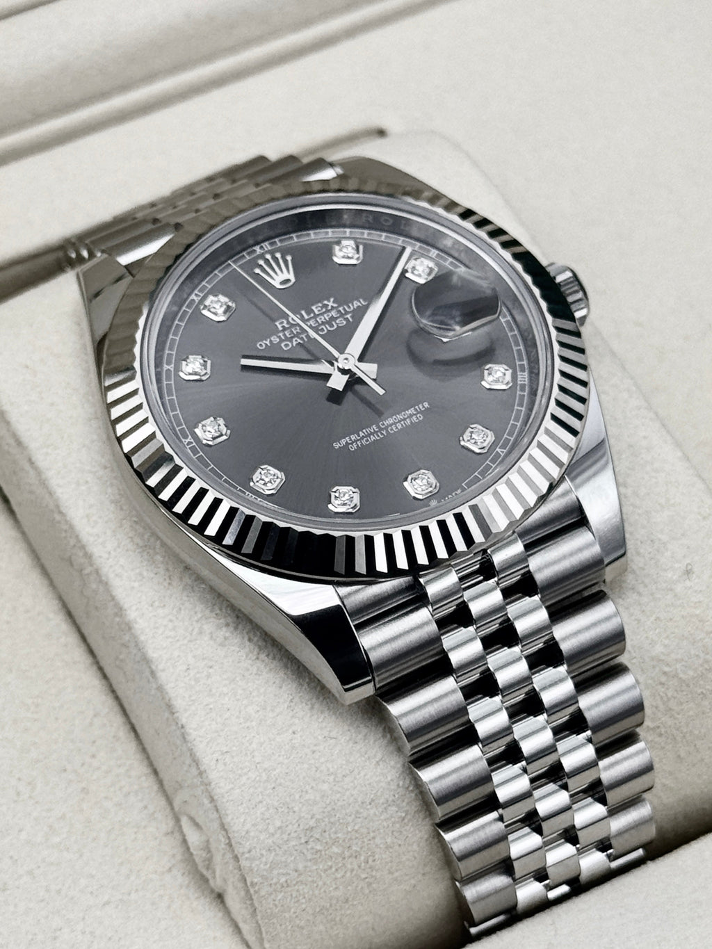 NEW 2026 Rolex Datejust 41mm 126334 Stainless Steel Jubilee Rhodium Diamond Dial
