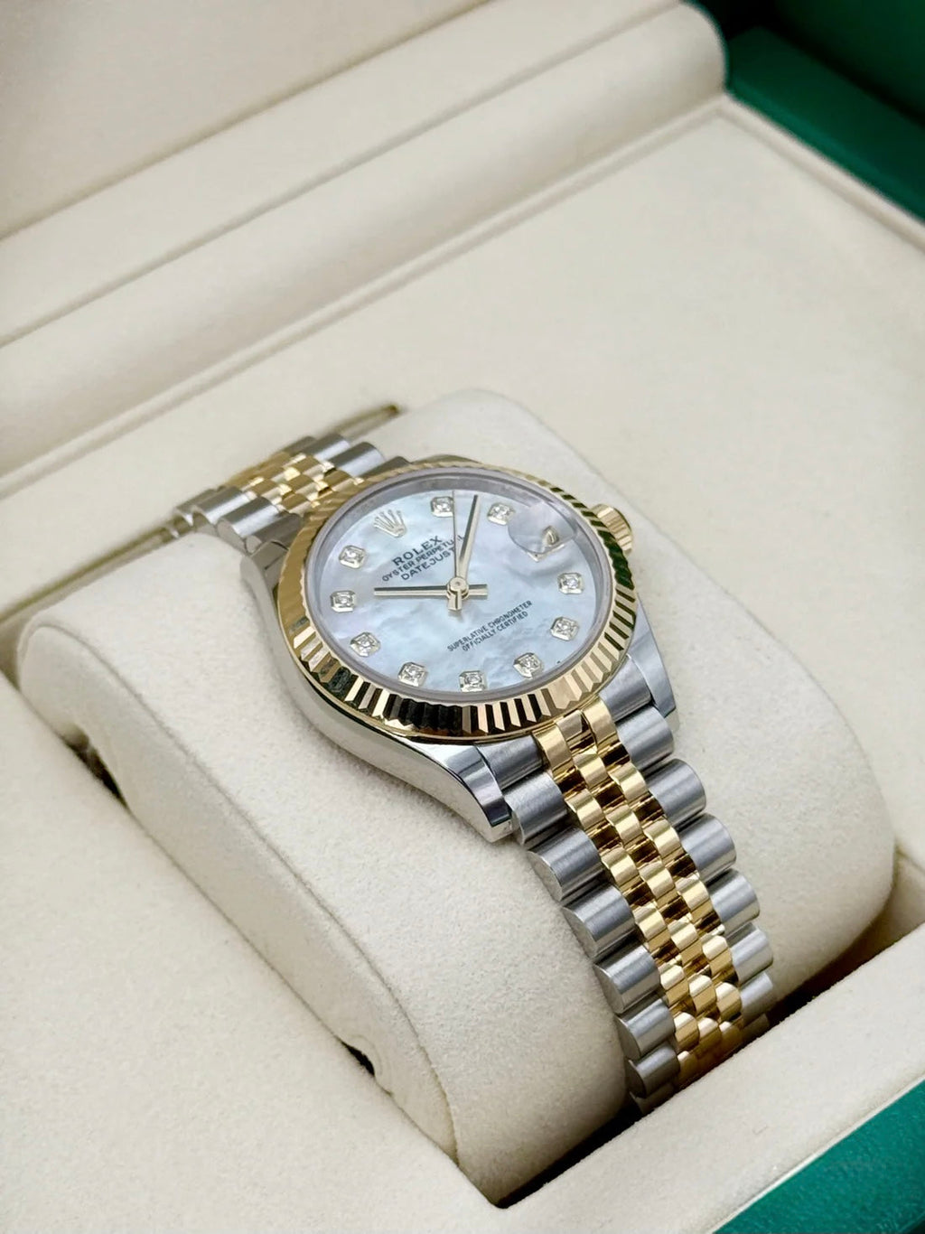 NEW 2026 Rolex Datejust 31mm 278273 Jubilee Mother of Pearl Diamond Dial