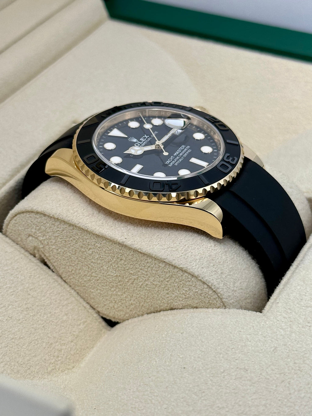 NEW 2026 Rolex Yacht-Master 42mm 226658 Gold Oysterflex Black Dial