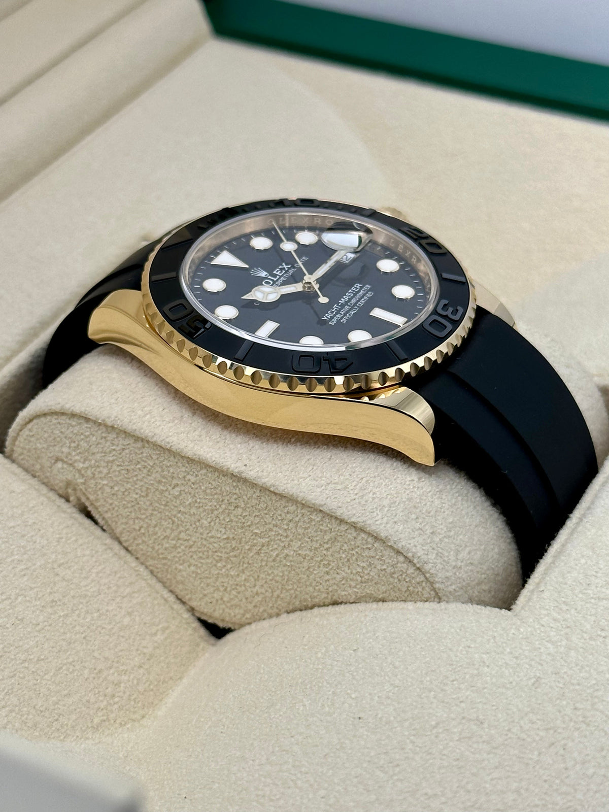 NEW 2026 Rolex Yacht-Master 42mm 226658 Gold Oysterflex Black Dial