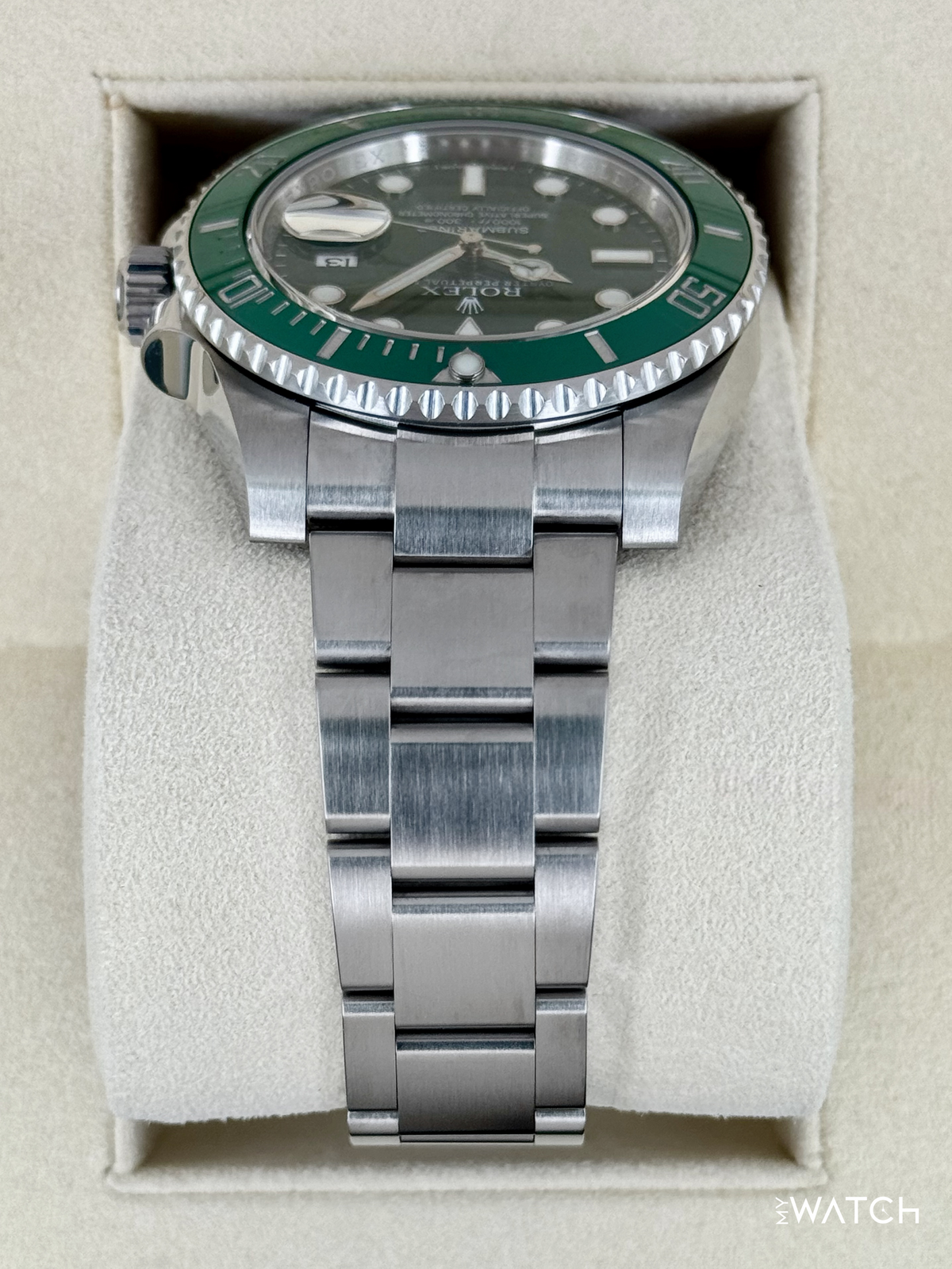 2016 Rolex Submariner “Hulk” 40mm 116610LV Green Dial