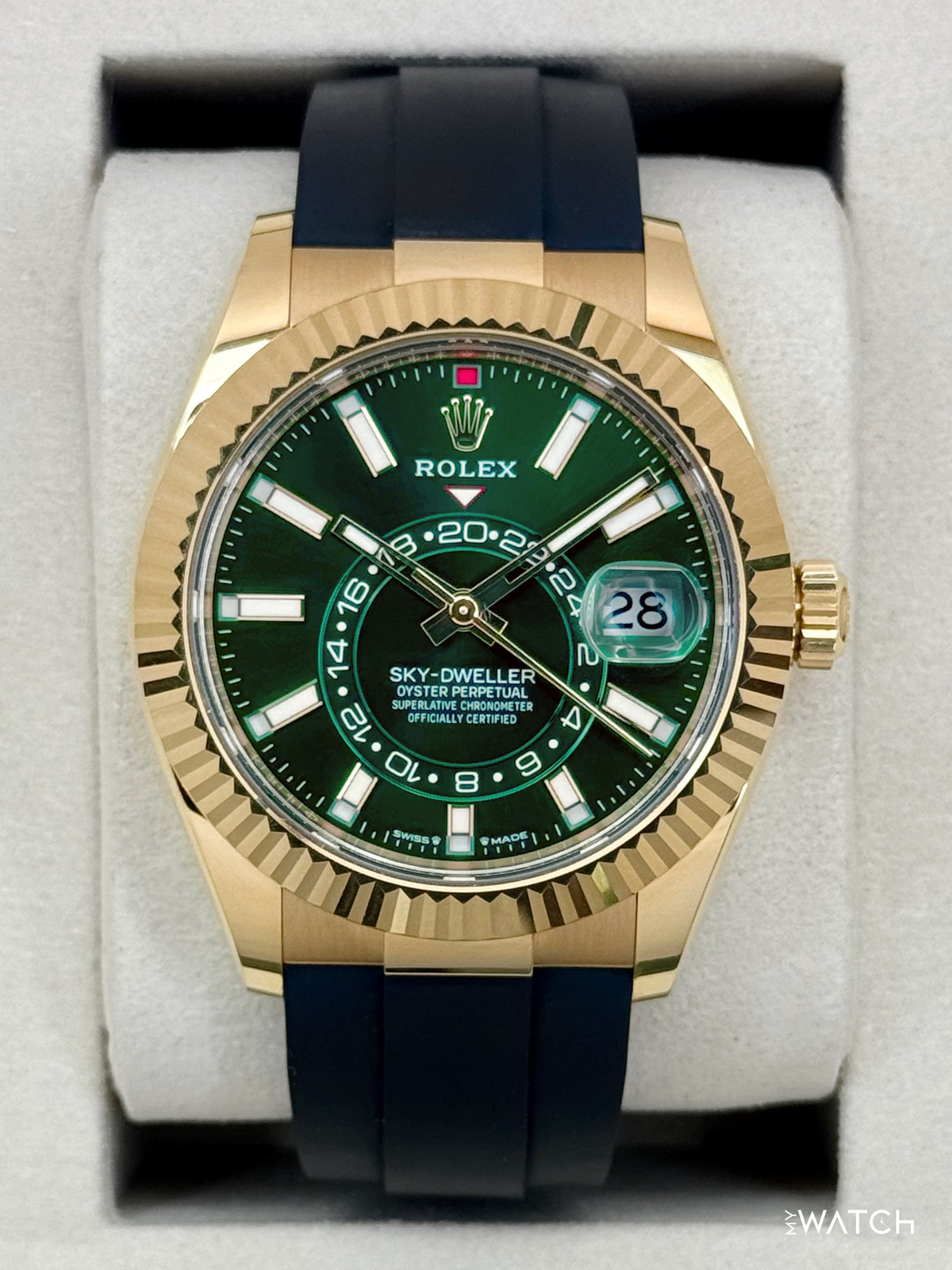 2025 Rolex Sky-Dweller 42mm 336238 Yellow Gold Oysterflex Green Dial