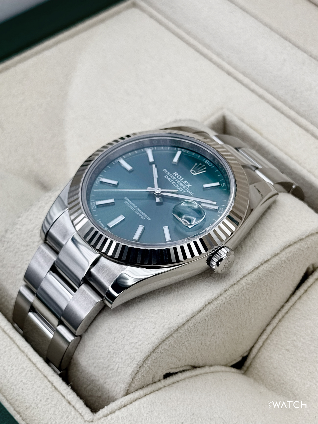 2022 Rolex Datejust 41mm 126334 Stainless Steel Oyster Mint Green Dial
