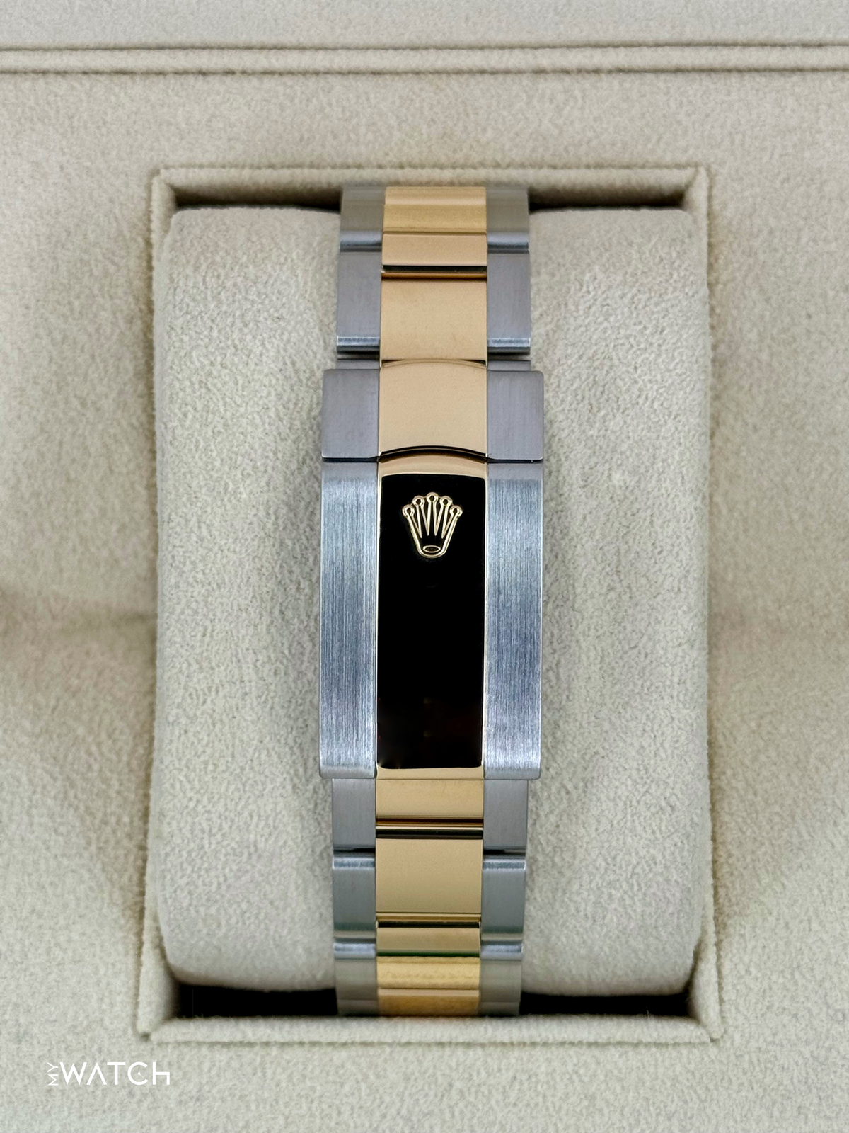 2022 Rolex Sky-Dweller 42mm 326933 Two-Tone Oyster White Dial