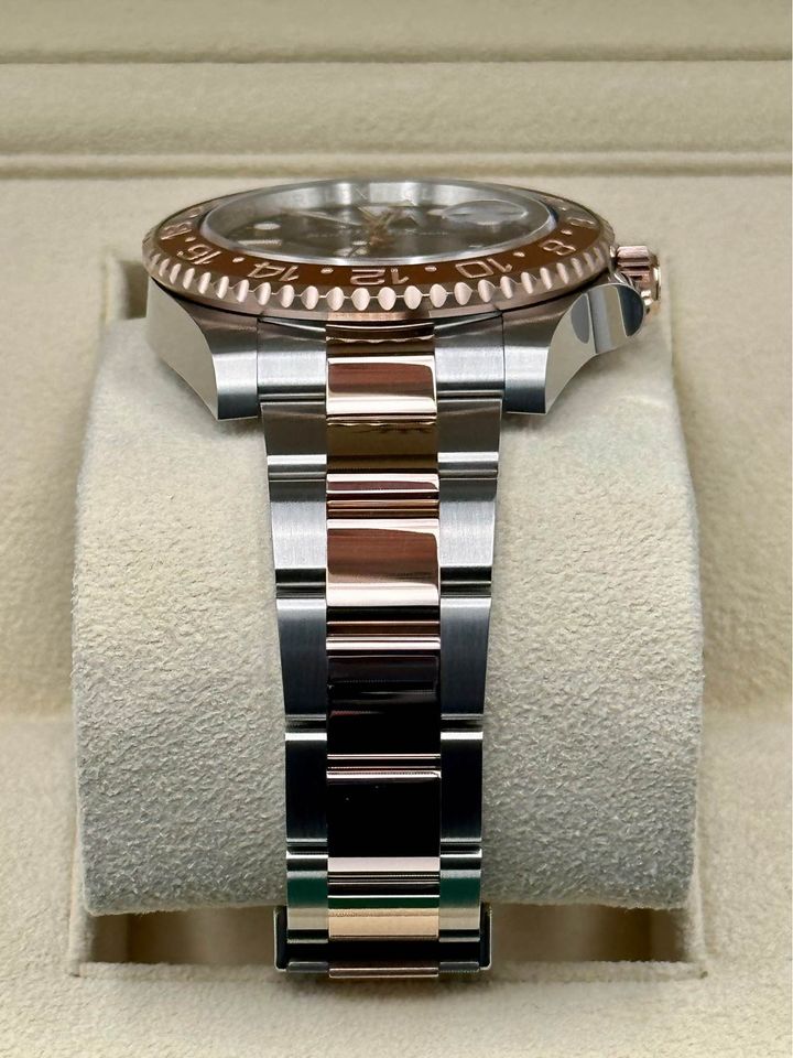 NEW 2023 Rolex GMT-Master II "Rootbeer" 126711CHNR Two-Tone