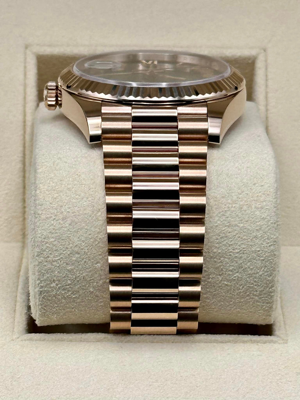 NEW 2023 Rolex Day-Date 40mm 228235 Presidential Rose Gold Green Dial