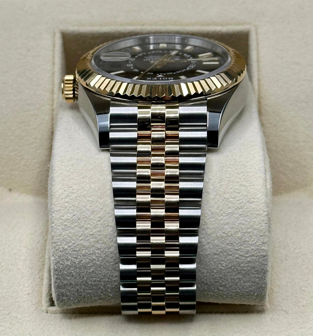2021 Rolex Sky-Dweller 42mm 326933 Two-Tone Jubilee Black Dial