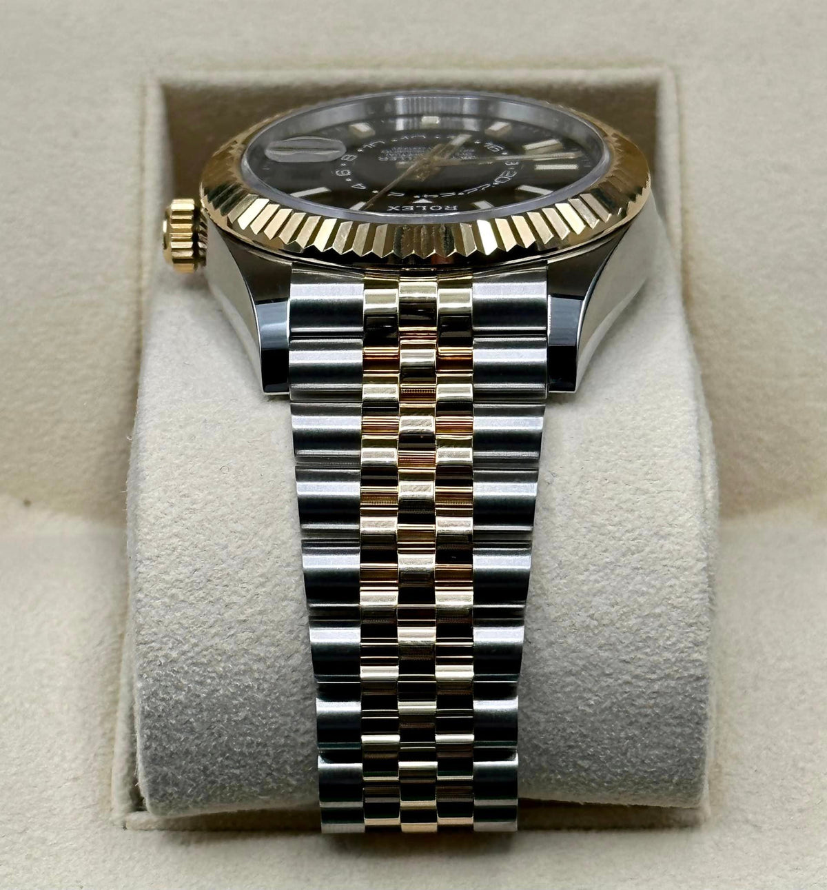 2021 Rolex Sky-Dweller 42mm 326933 Two-Tone Jubilee Black Dial