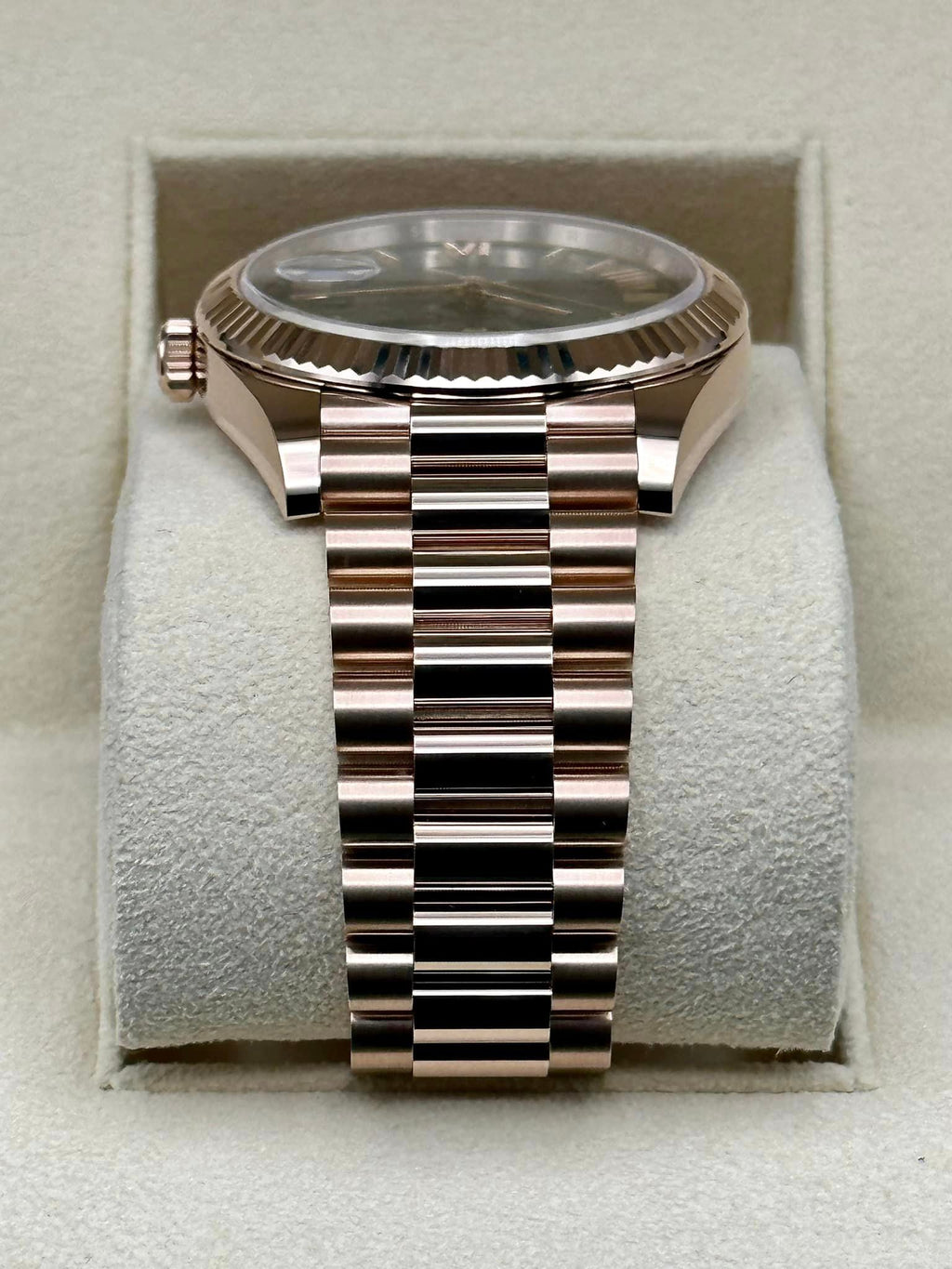 NEW 2022 Rolex Day-Date 40 228235 Rose Gold Olive Dial Arabic Calendar