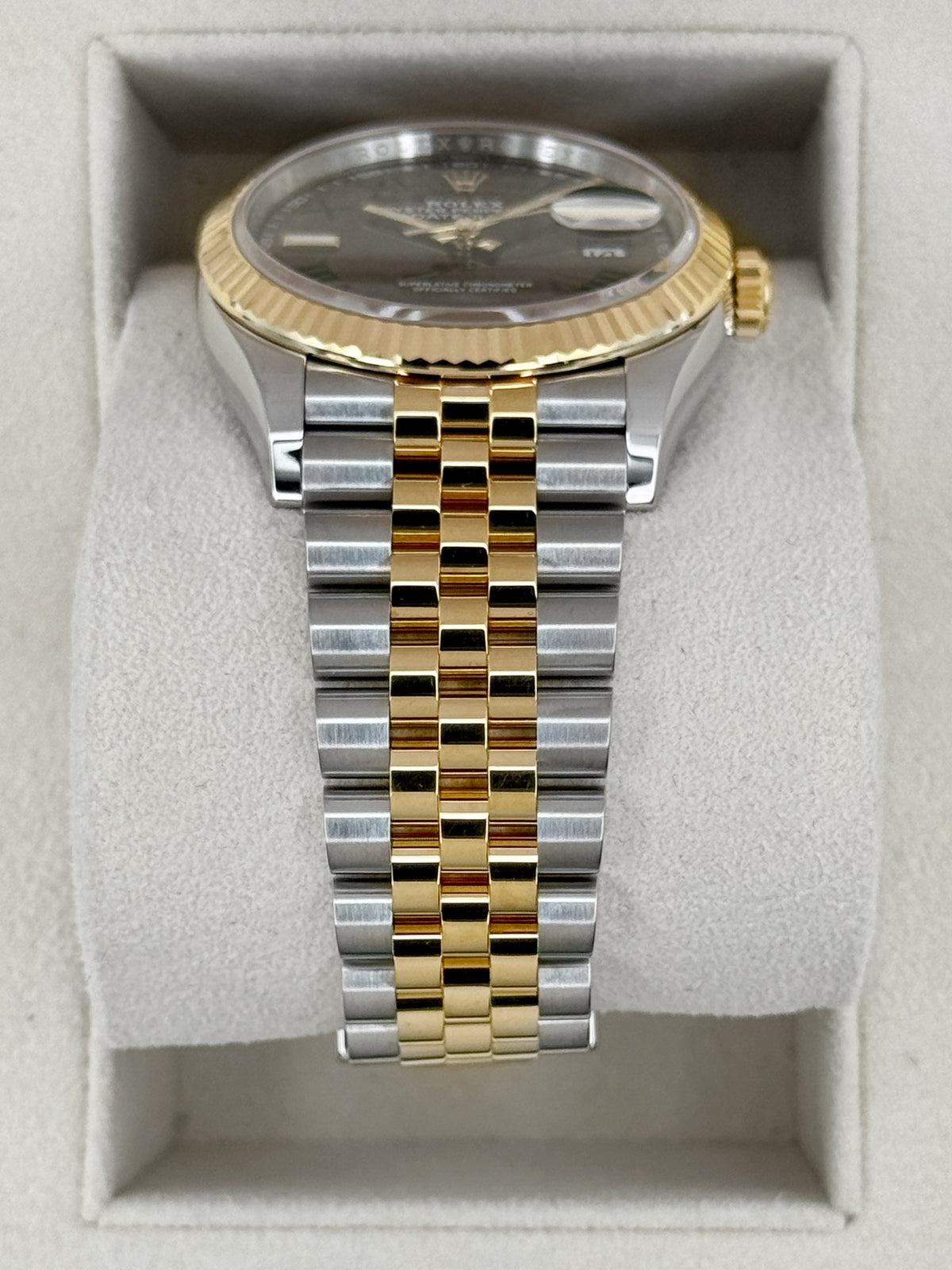 2022 Rolex Datejust 36mm 126233 Two-Tone Jubilee Wimbledon Dial
