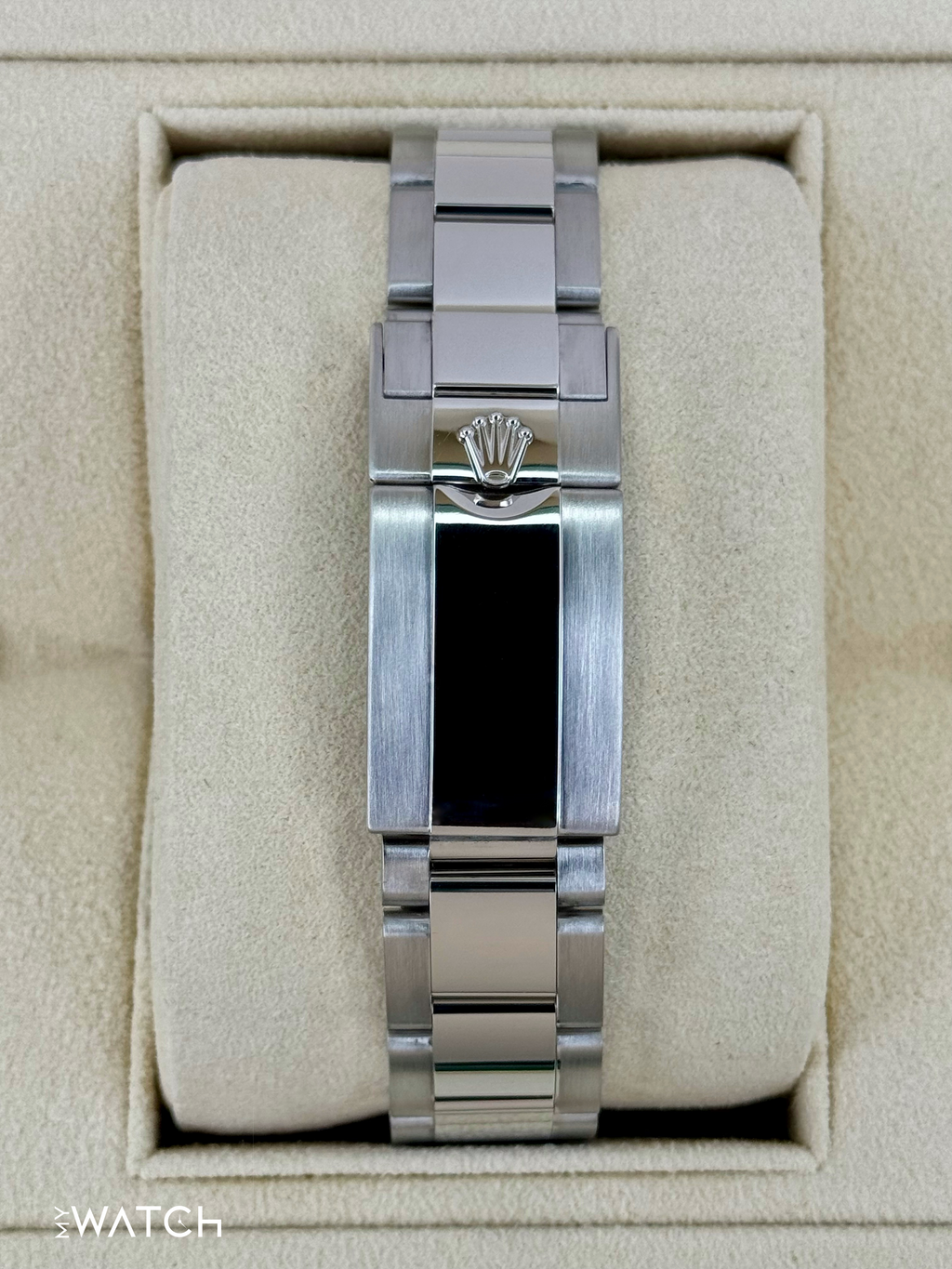 2022 Rolex Daytona 40mm 116506 Platinum Ice Blue Diamond Baguette Dial