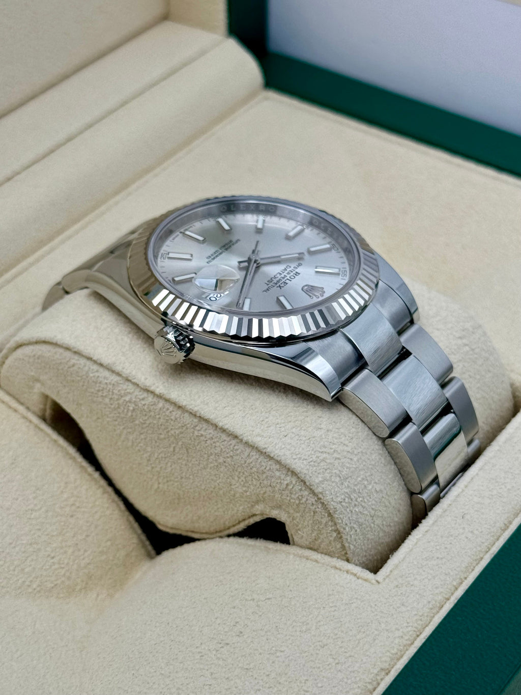 NEW 2025 Rolex Datejust 41mm 126334 Stainless Steel Oyster Silver Dial