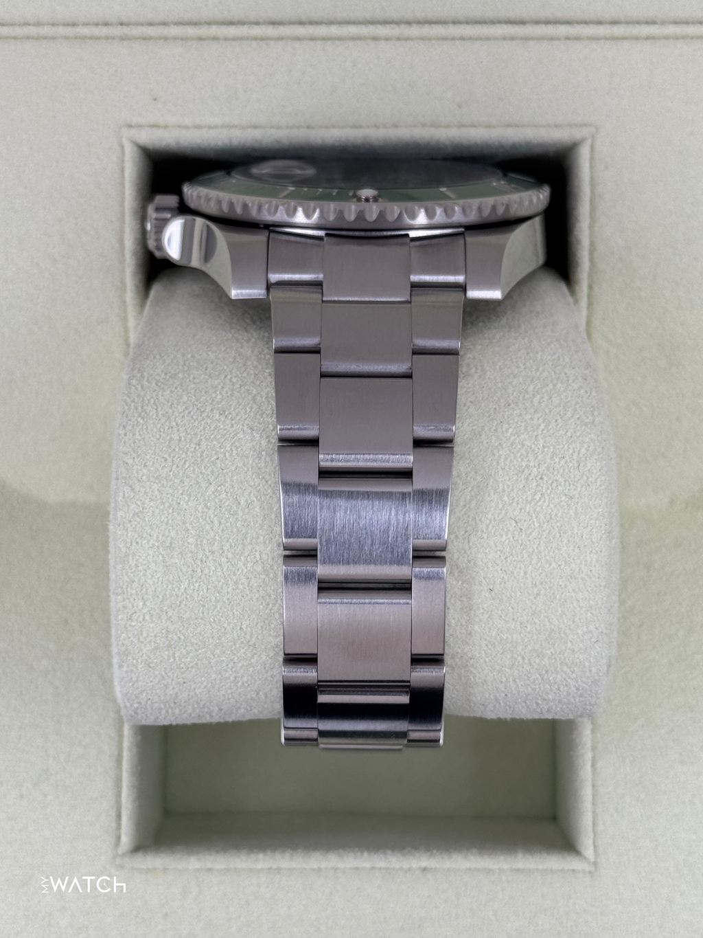 2014 Rolex Submariner "Hulk" 40mm 116610LV Green Dial