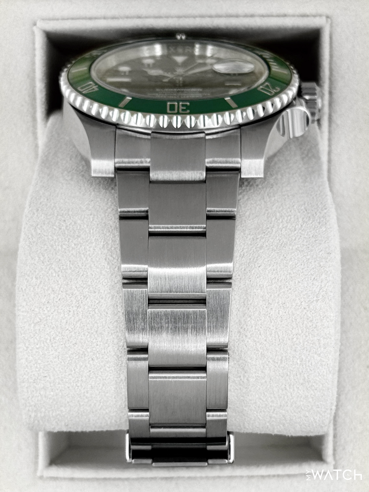 2017 Rolex Submariner “Hulk” 40mm 116610LV Green Dial