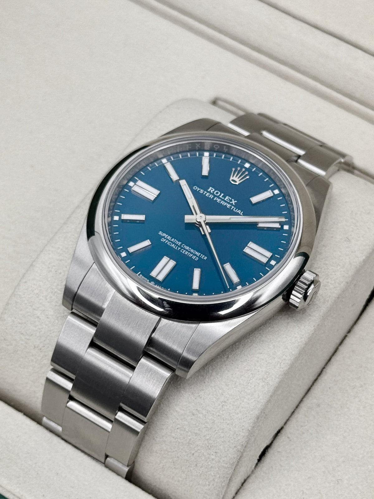 2025 Rolex Oyster Perpetual 41mm 134300 Med Blue Dial