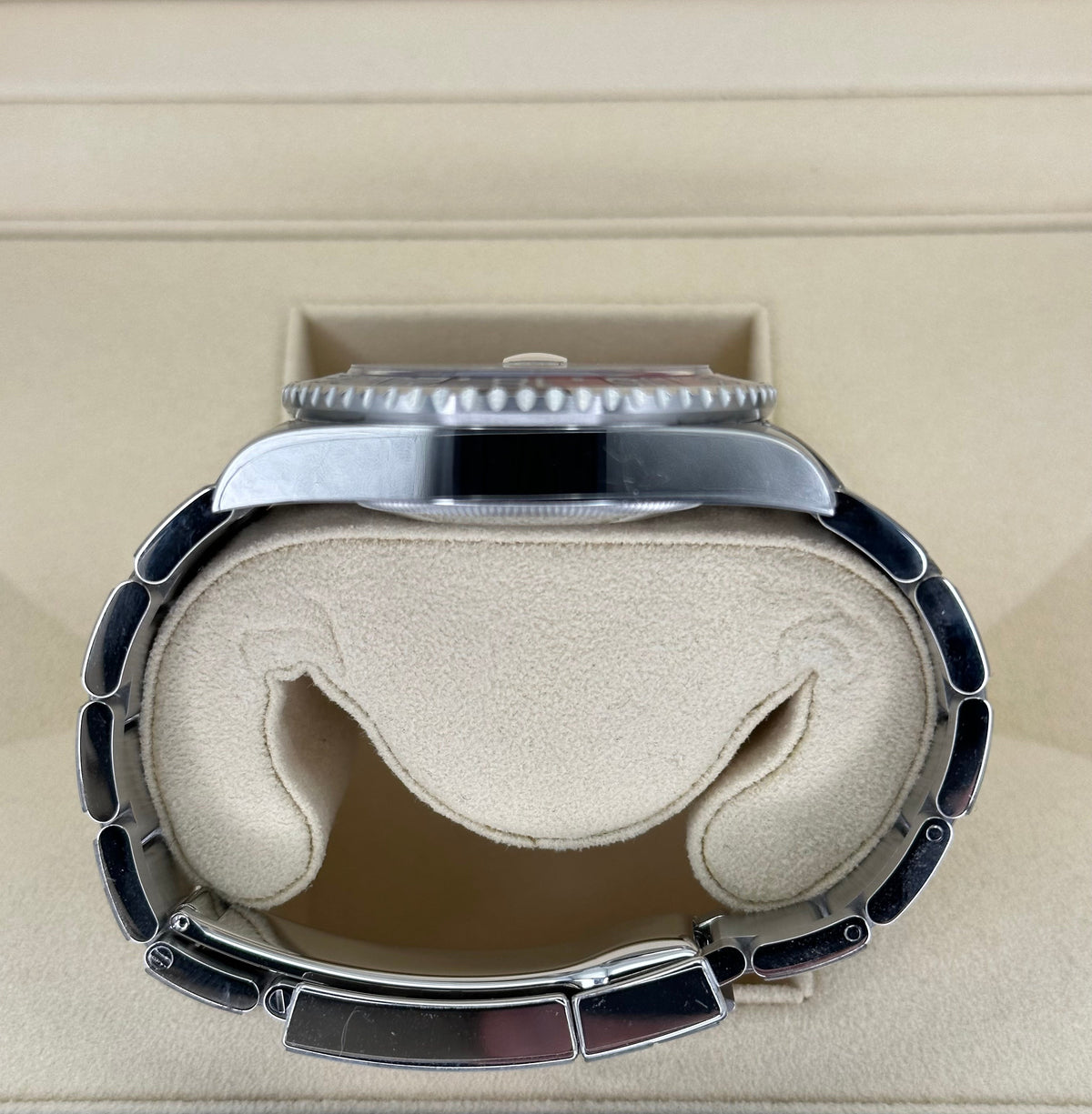 2022 Rolex GMT-Master II "Pepsi" 40mm 126710BLRO Oyster