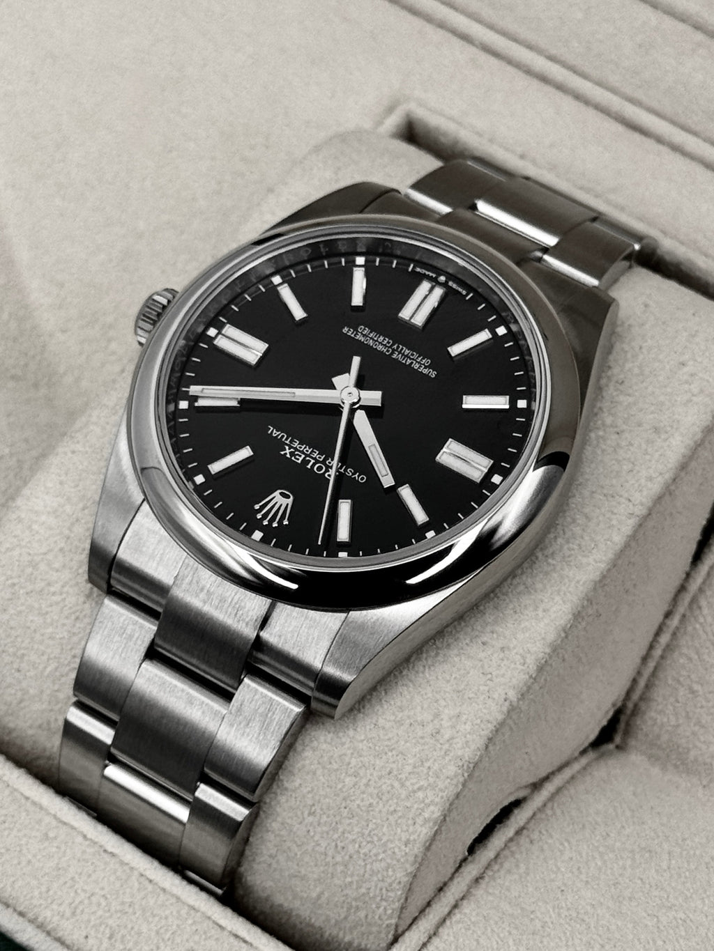 2023 Rolex Oyster Perpetual 41mm 124300 Black Dial