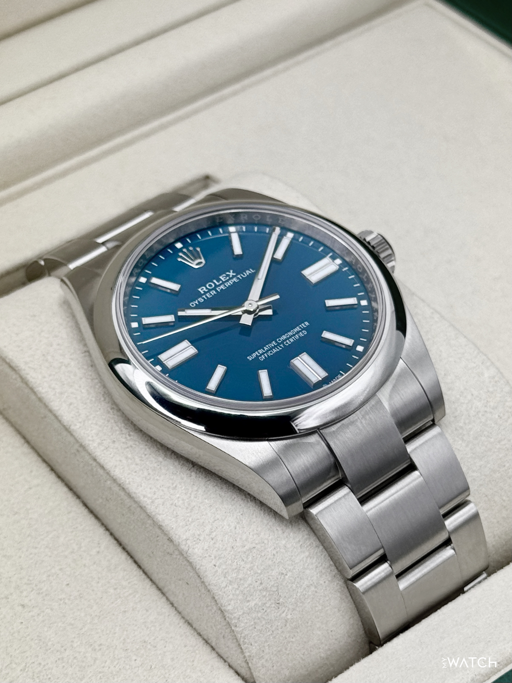 NEW 2026 Rolex Oyster Perpetual 41mm 134300 Med Blue Dial