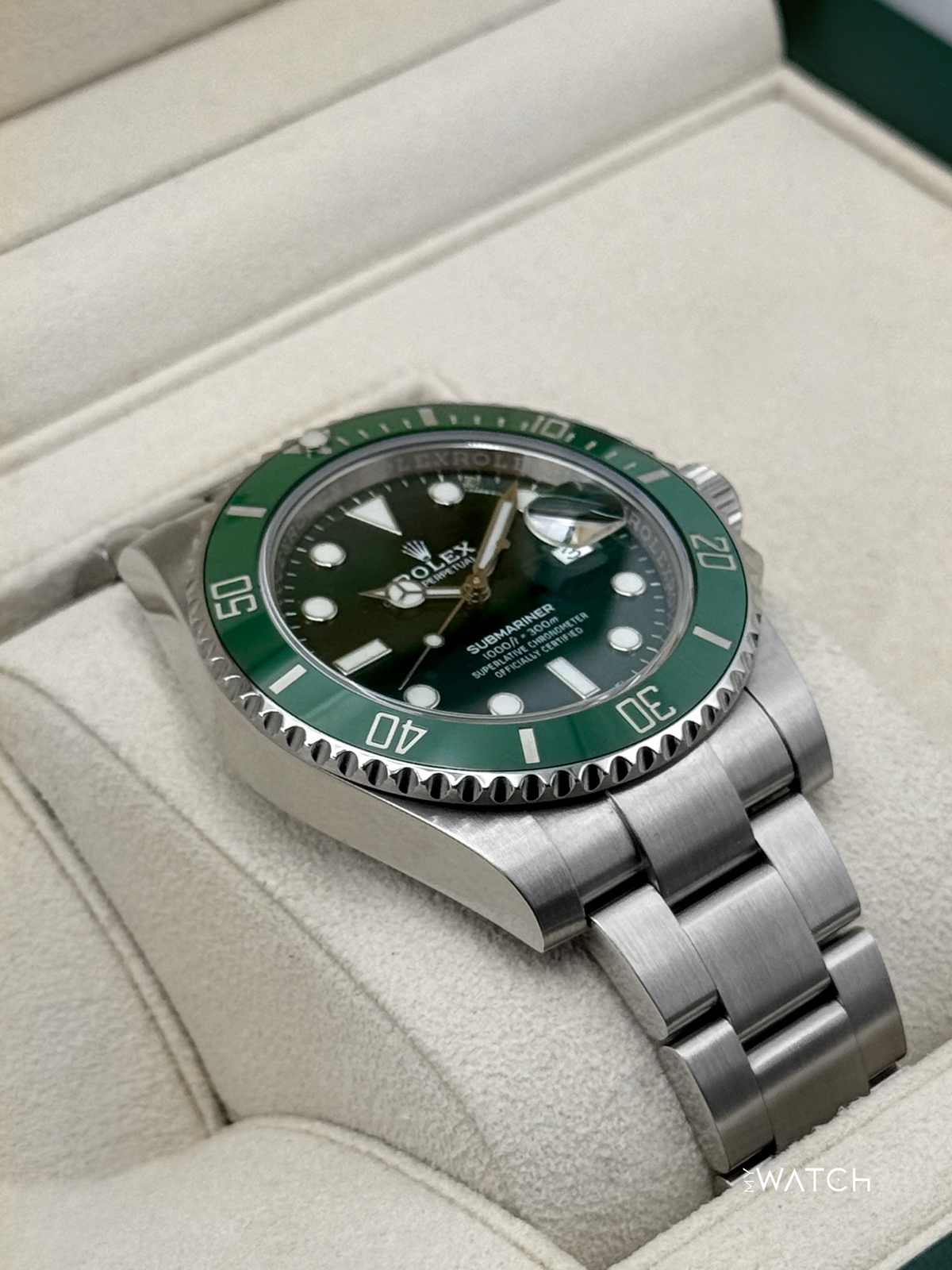 2020 Rolex Submariner “Hulk” 40mm 116610LV Green Dial