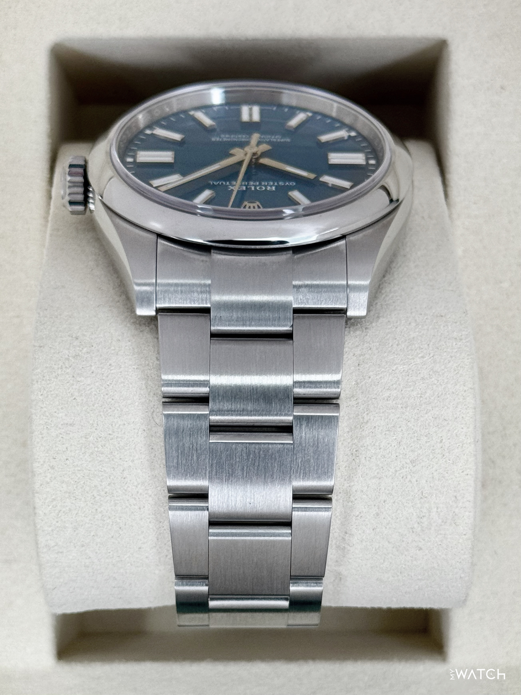 NEW 2026 Rolex Oyster Perpetual 41mm 134300 Med Blue Dial