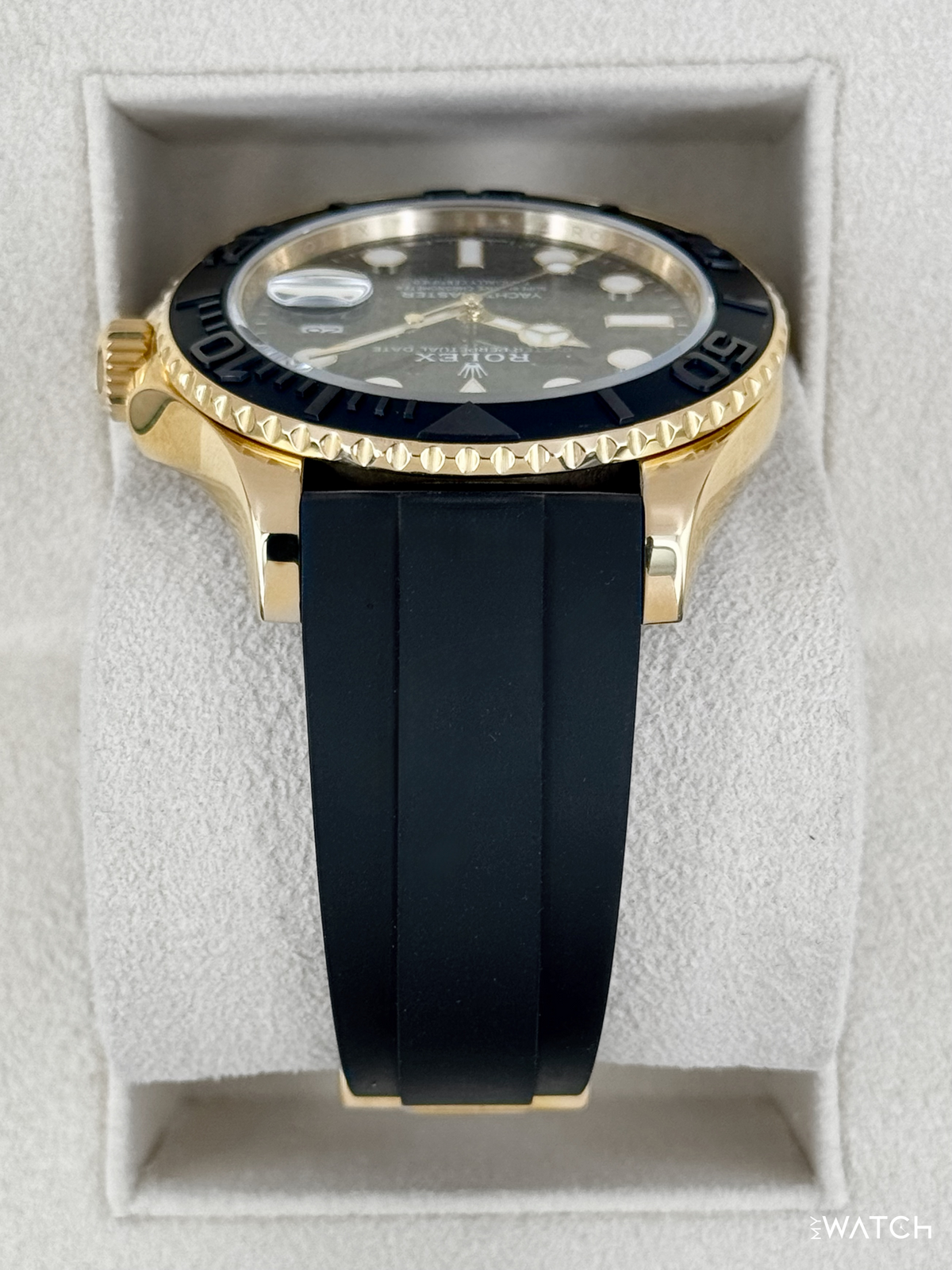 2022 Rolex Yacht-Master 42mm 226658 Gold Oysterflex Black Dial