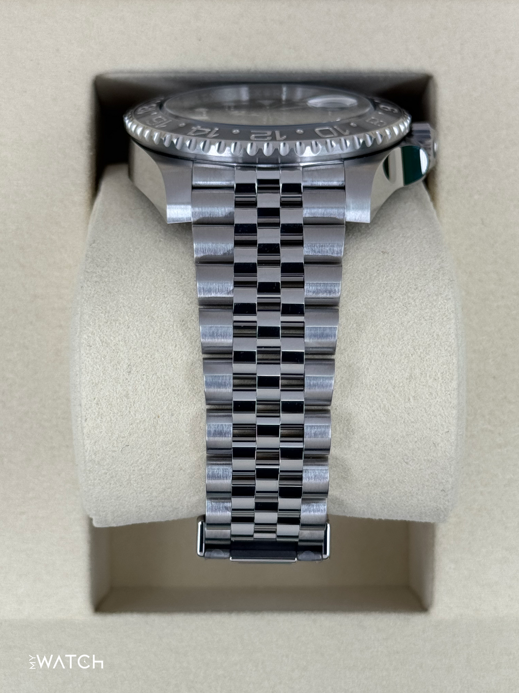 NEW 2025 Rolex GMT-Master II "Bruce Wayne" 40mm 126710GRNR Jubilee (STICKERED)
