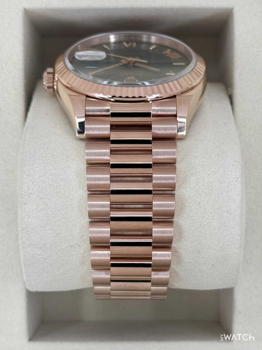 NEW 2026 Rolex Day-Date 36mm 128235 Presidential Rose Gold Olive Green Dial