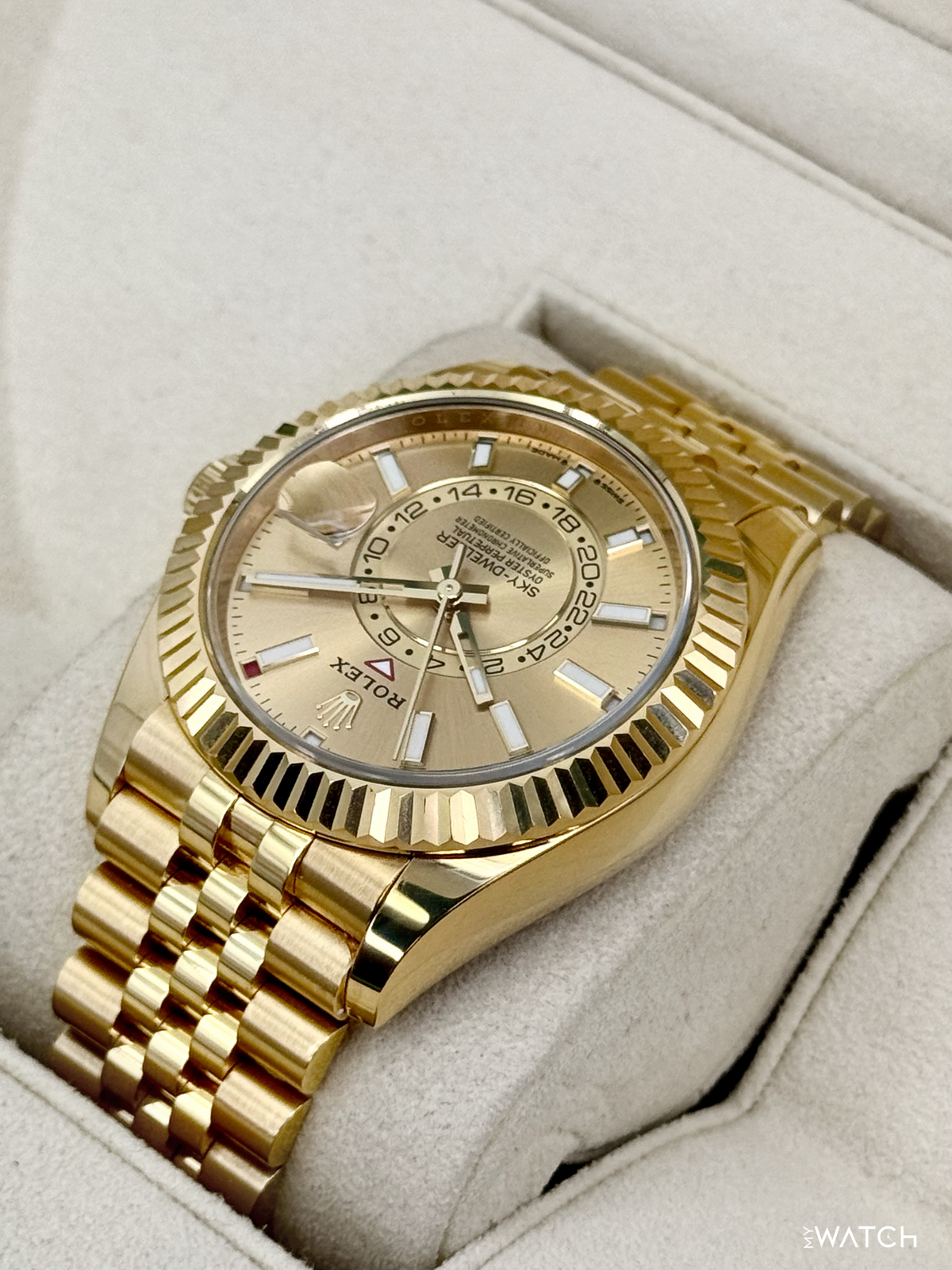 2024 Rolex Sky-Dweller 42mm 336938 Yellow Gold Jubilee Champagne Dial