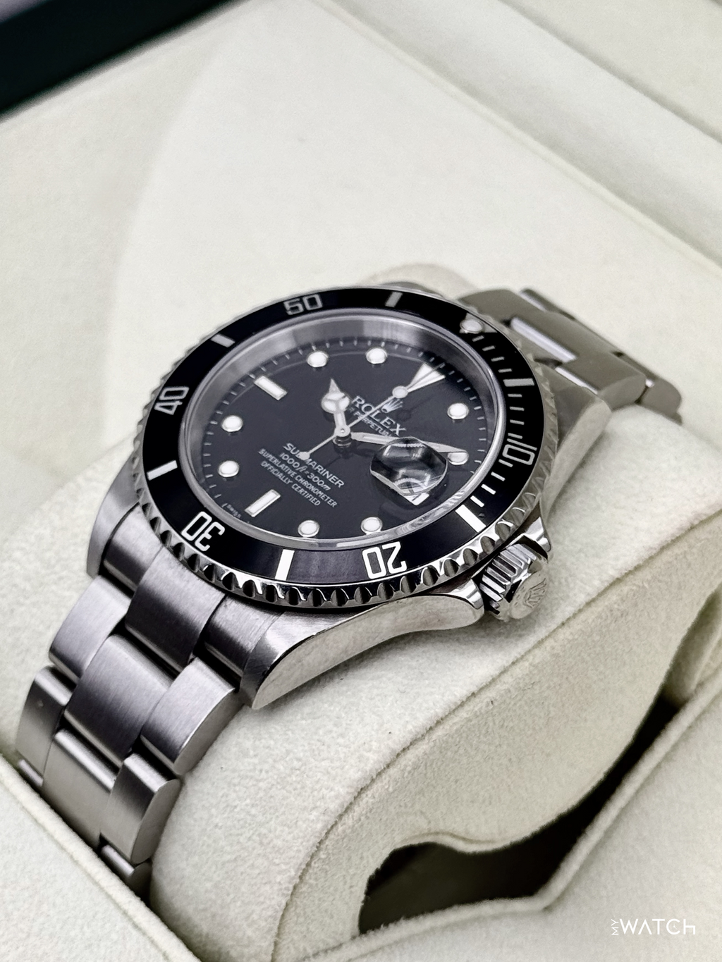 2005 Rolex Submariner 40mm 16610 Stainless Steel Black Dial (Collectors Set)