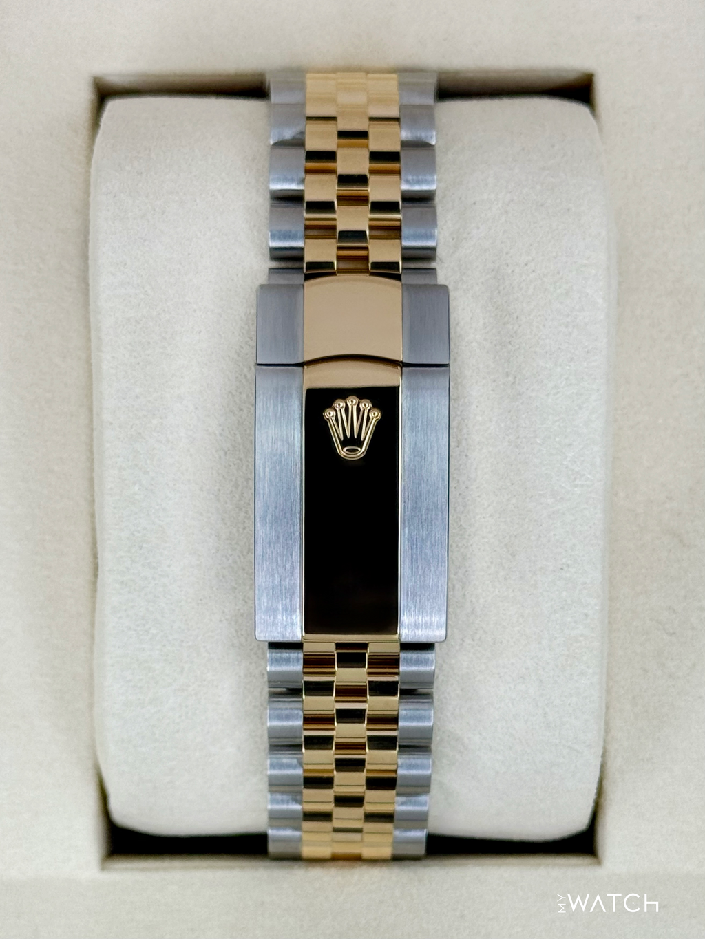NEW 2026 Rolex Datejust 41mm 126333 Two-Tone Jubilee Champagne Diamond Dial