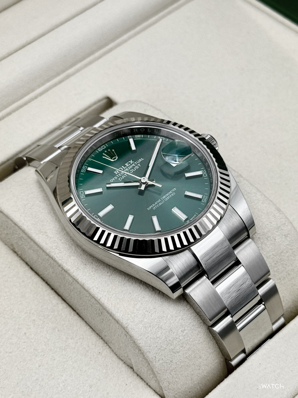 NEW 2026 Rolex Datejust 41mm 126334 Stainless Steel Oyster Green Dial