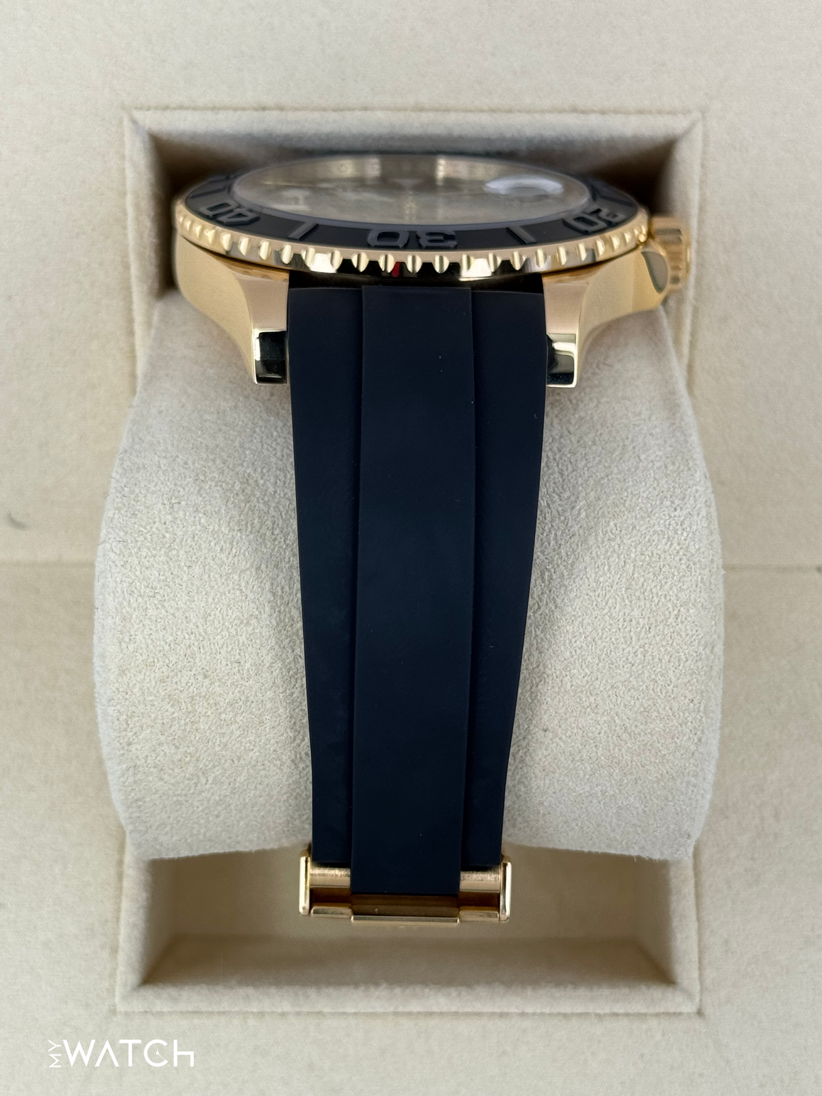 2022 Rolex Yacht-Master 42mm 226658 Gold Oysterflex Black Dial
