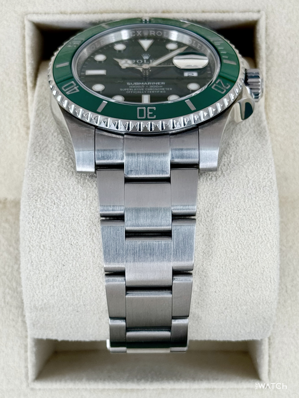 2017 Rolex Submariner “Hulk” 40mm 116610LV Green Dial