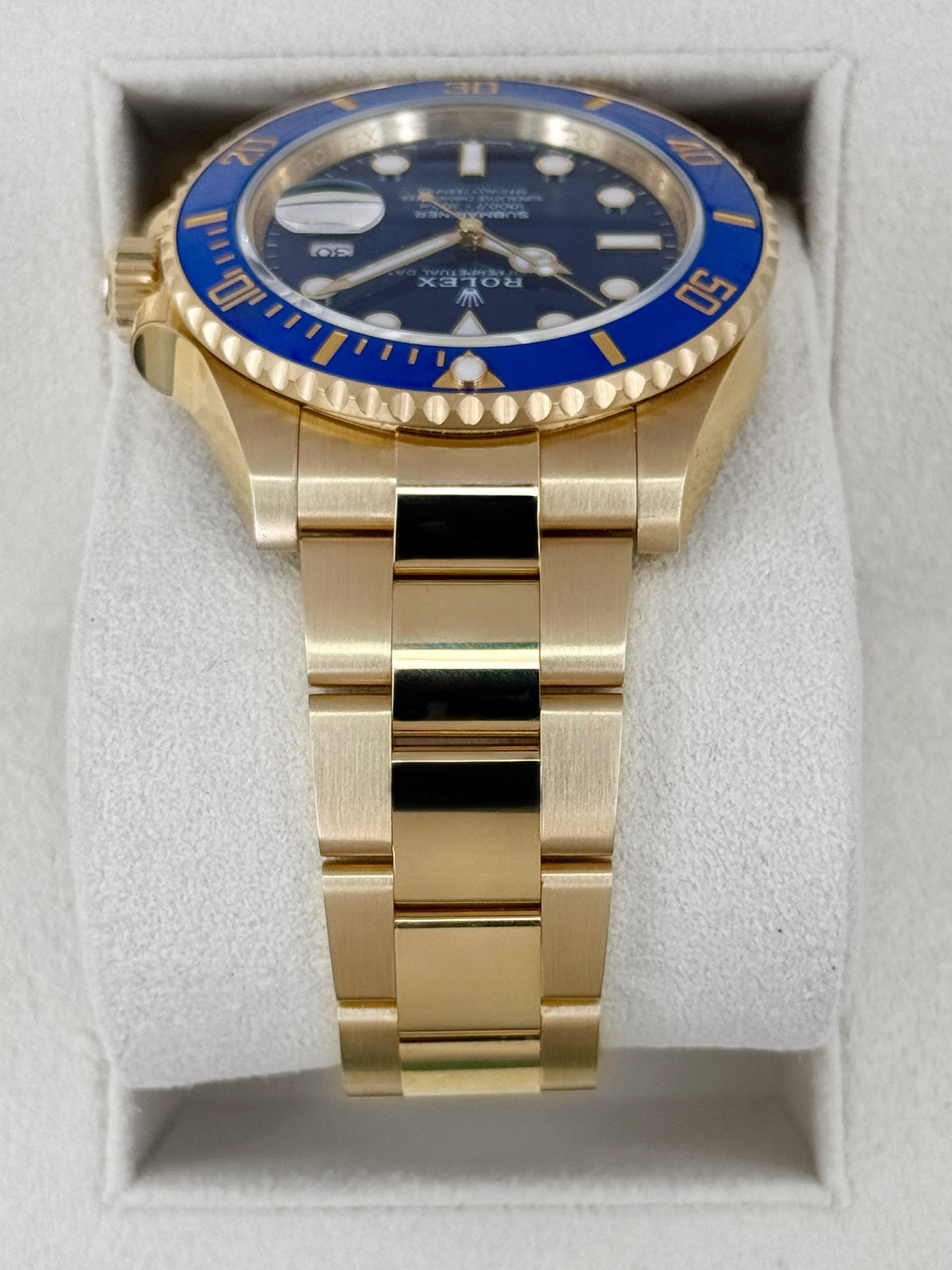 2025 Rolex Submariner "Bluesy" 41mm 126618LB Yellow Gold Blue Dial