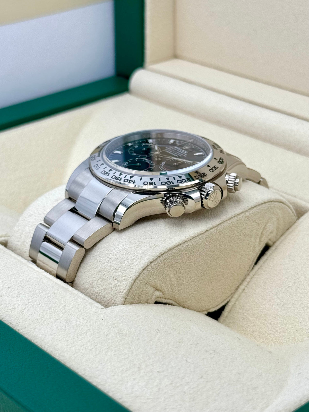 2022 Rolex Daytona 40mm 116509 White Gold Blue Dial