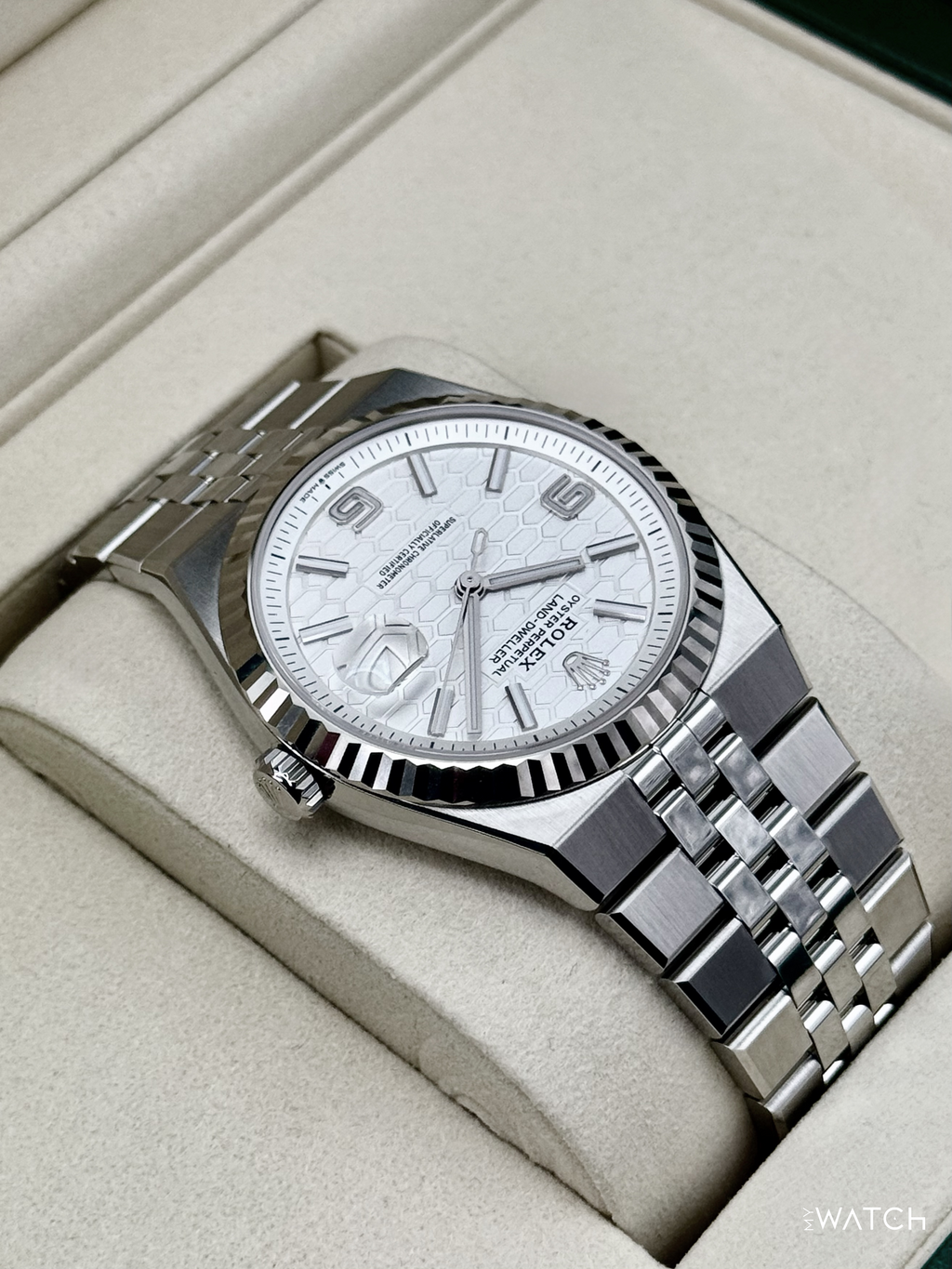 NEW 2026 Rolex Land-Dweller 40mm 127334 Stainless Steel Jubilee White Dial