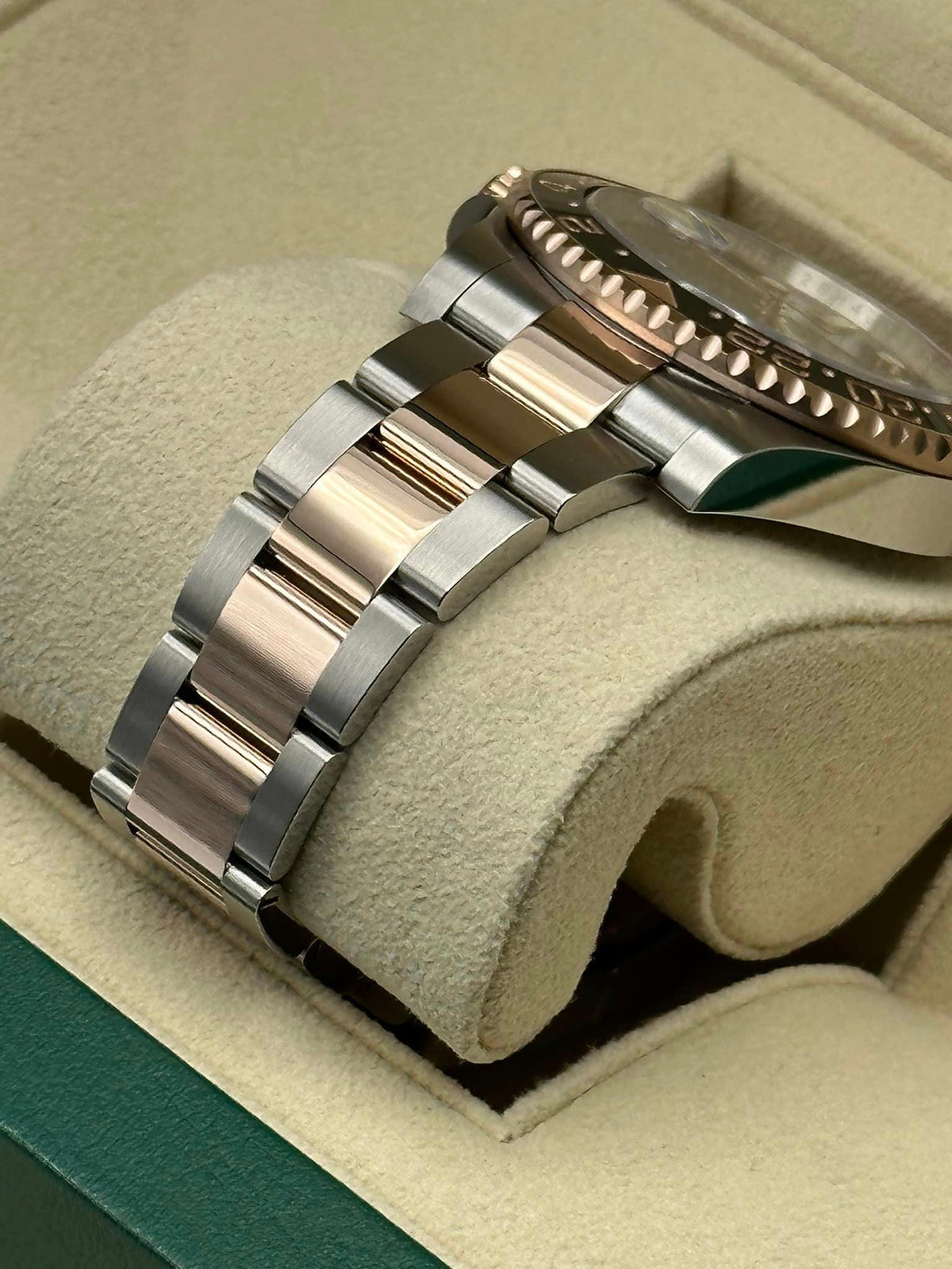 NEW 2023 Rolex GMT-Master II "Rootbeer" 40mm 126711CHNR Two-Tone