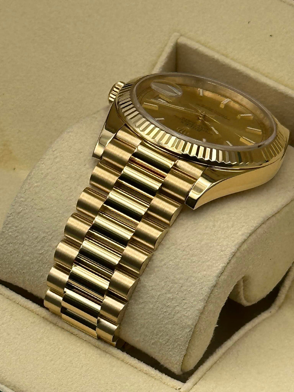 2020 Rolex Day-Date 40mm 228238 Presidential Champagne Dial