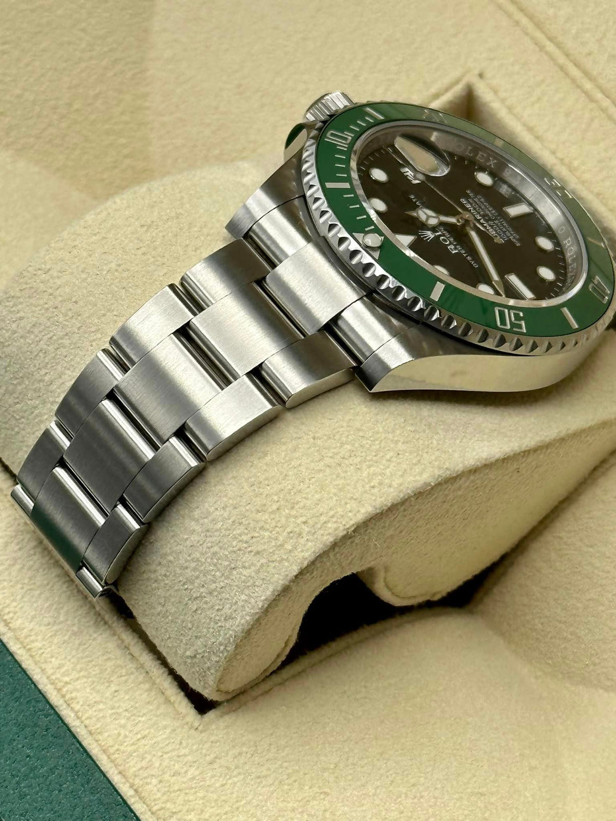 NEW 2023 Rolex Submariner "Starbucks" 41mm 126610LV Black Dial