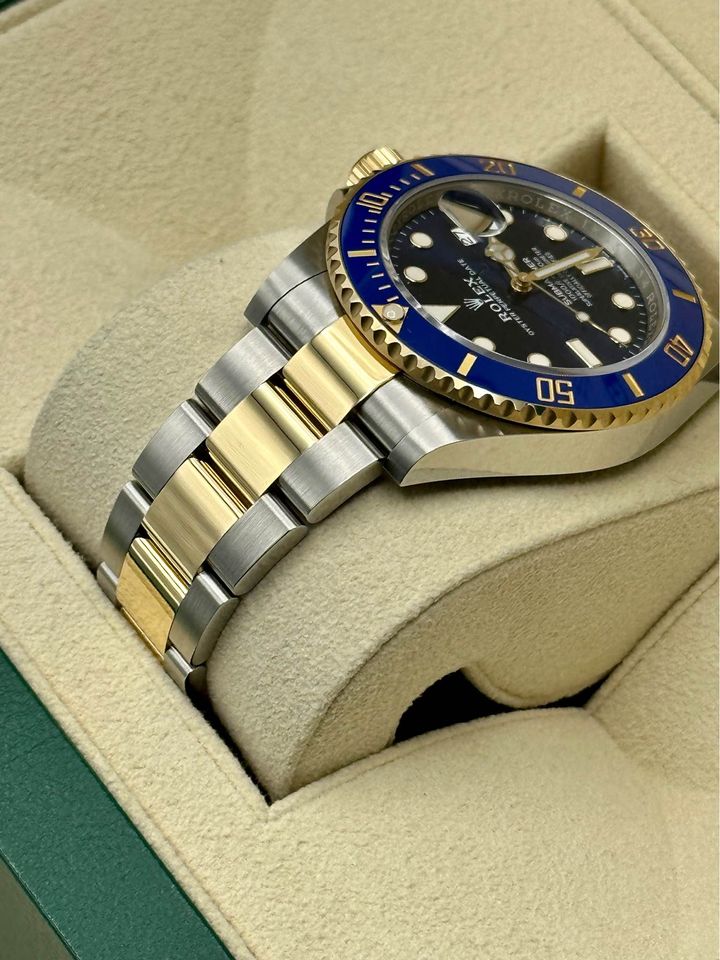 NEW 2023 Rolex Submariner "Bluesy" 41mm 126613LB Blue Dial